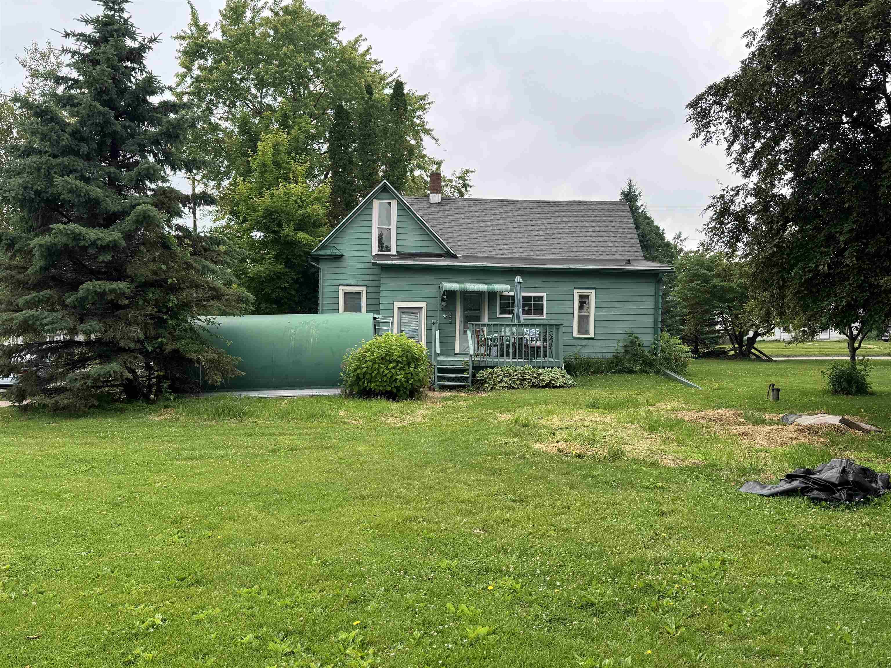 Lime Ridge, WI 53942,114 W Maple Avenue