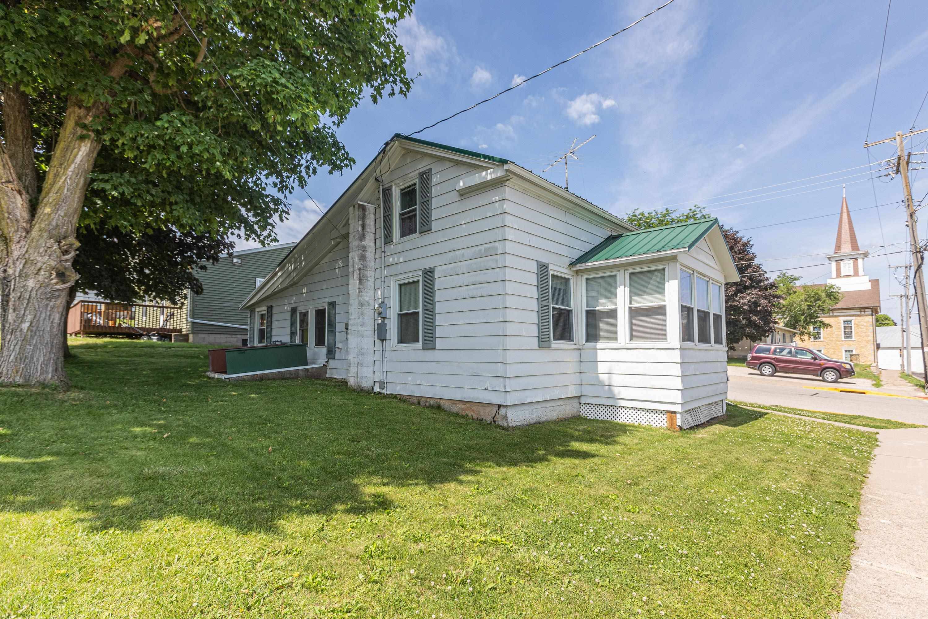 Shullsburg, WI 53586,156 W Church Street