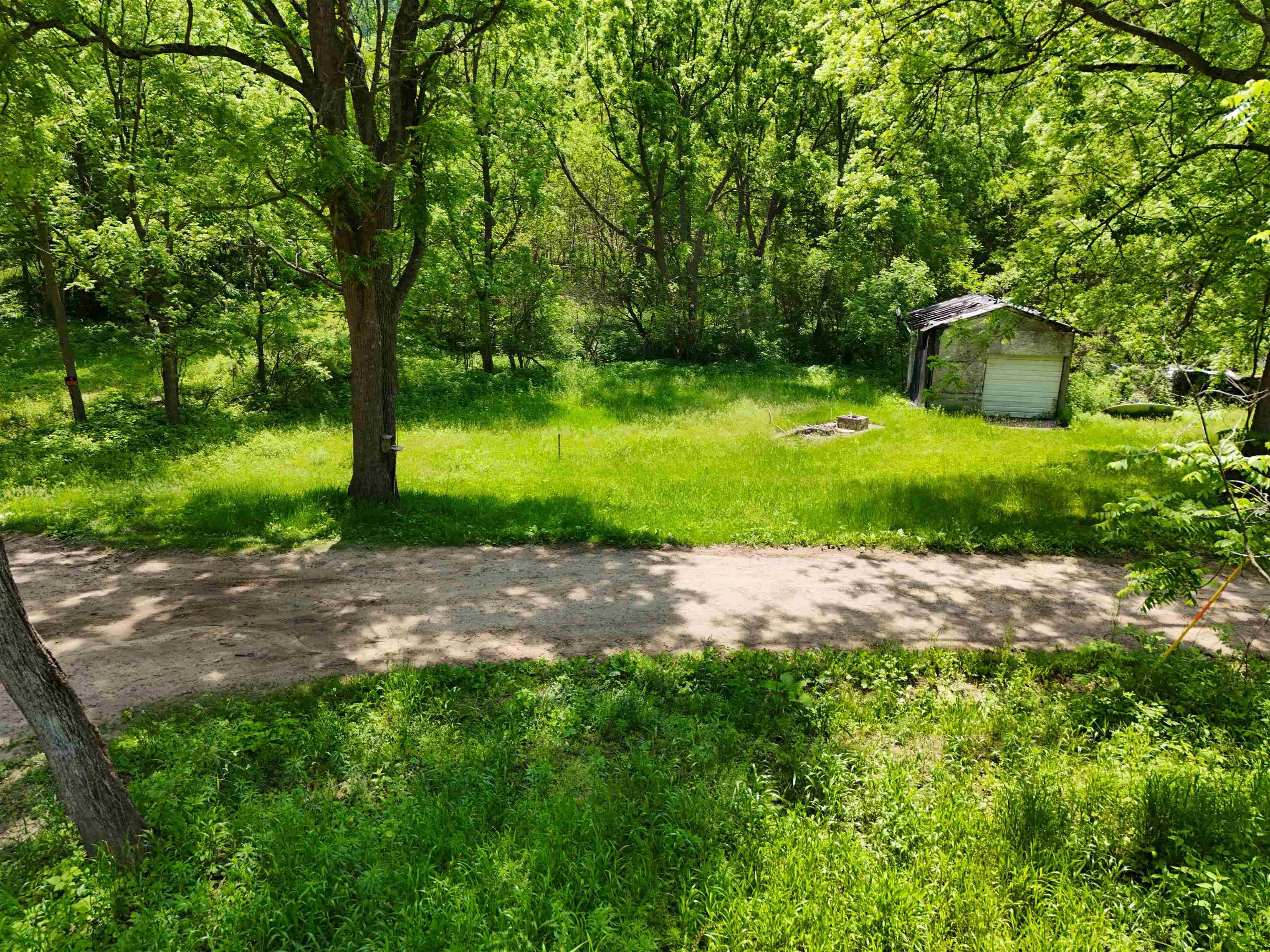 De Soto, WI 54624,625 Ridge Street