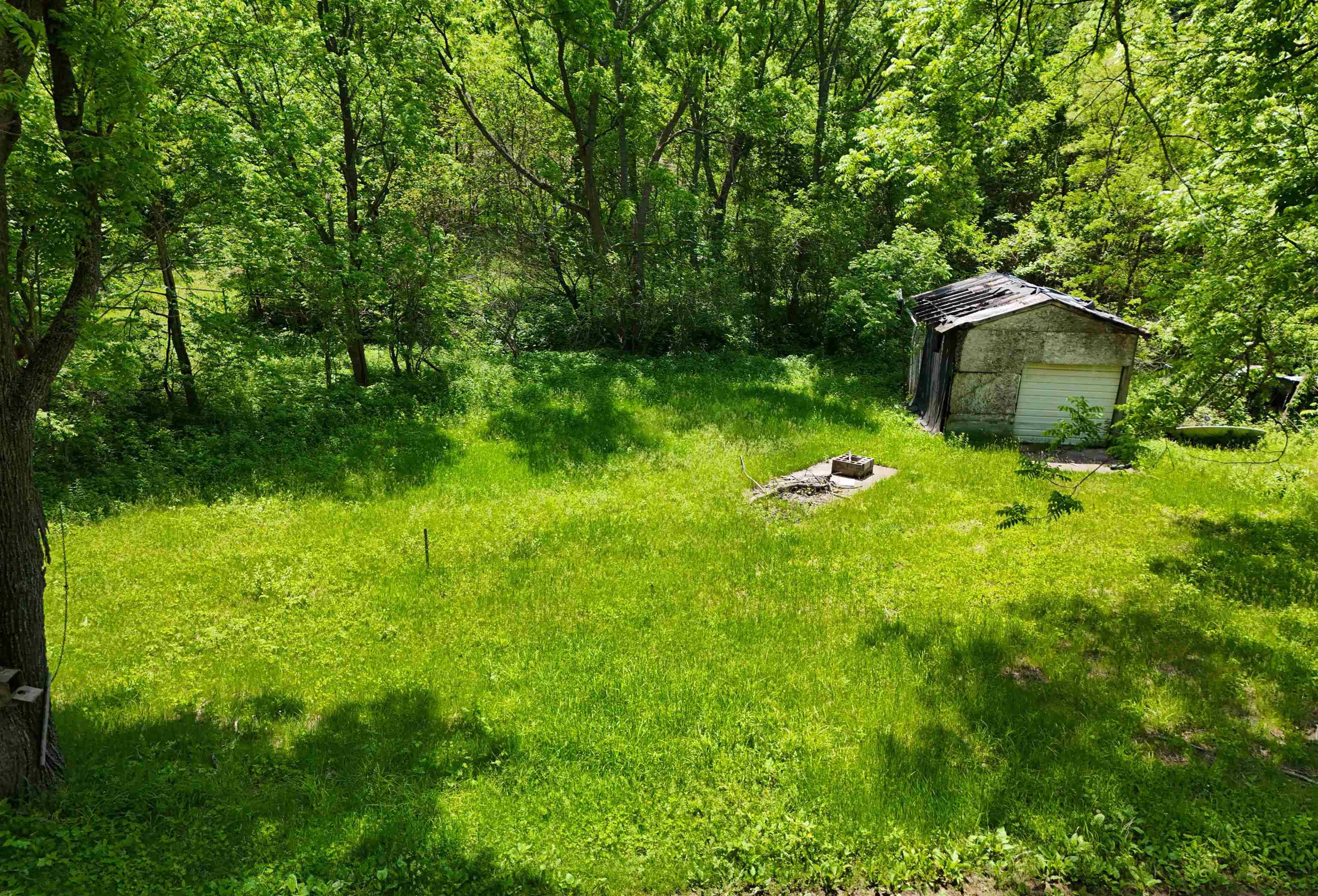 De Soto, WI 54624,625 Ridge Street
