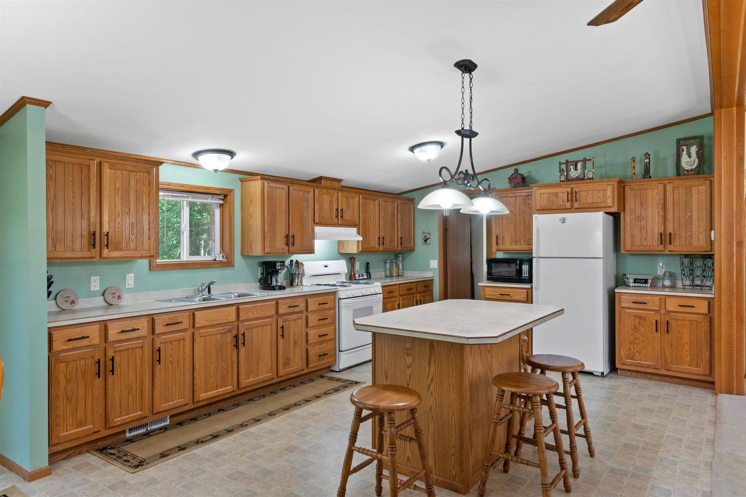 Nekoosa, WI 54457,527 Feather Trail