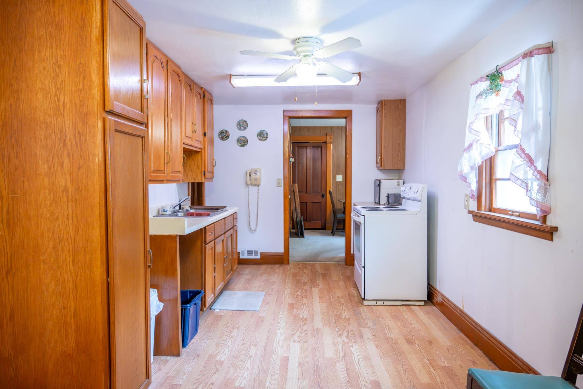 Mauston, WI 53948,318 Tremont Street