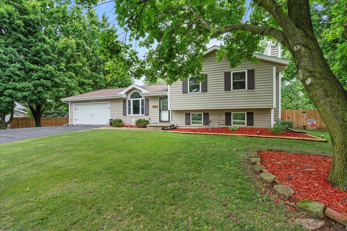 Oregon, WI 53575,4716 Carter Street