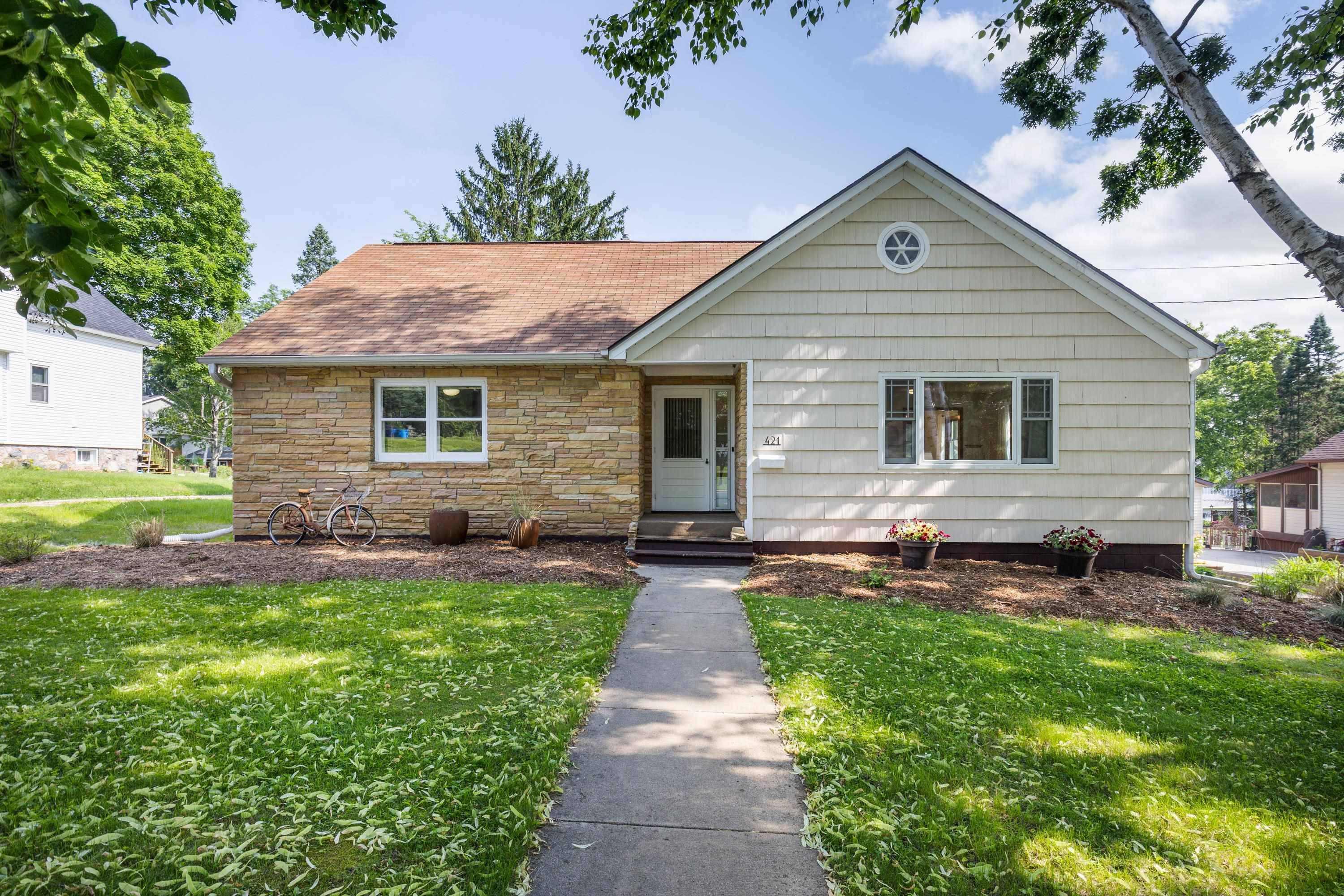 Lake Mills, WI 53551,421 Fremont Street