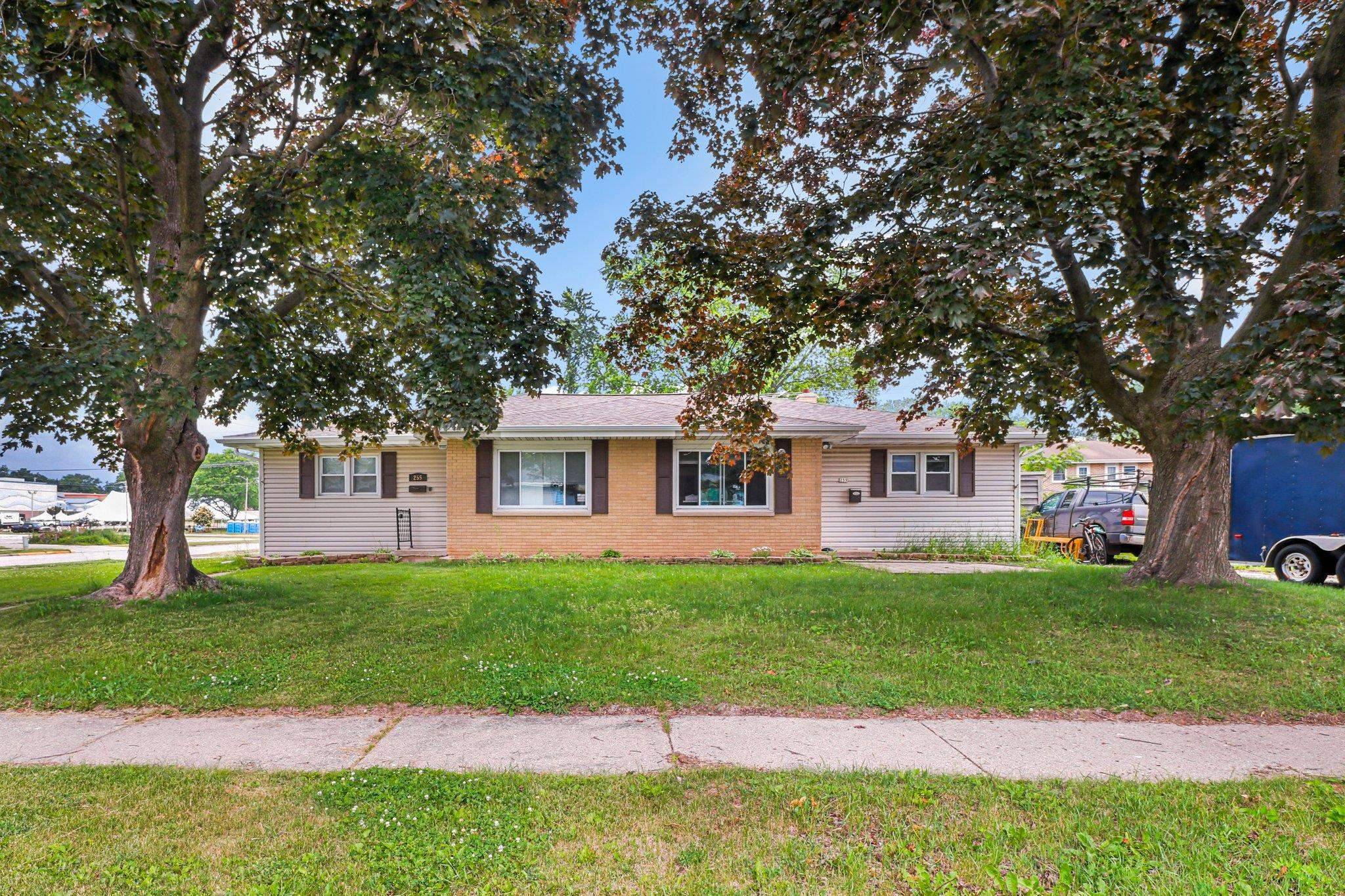Oregon, WI 53575,255-259 Park Street
