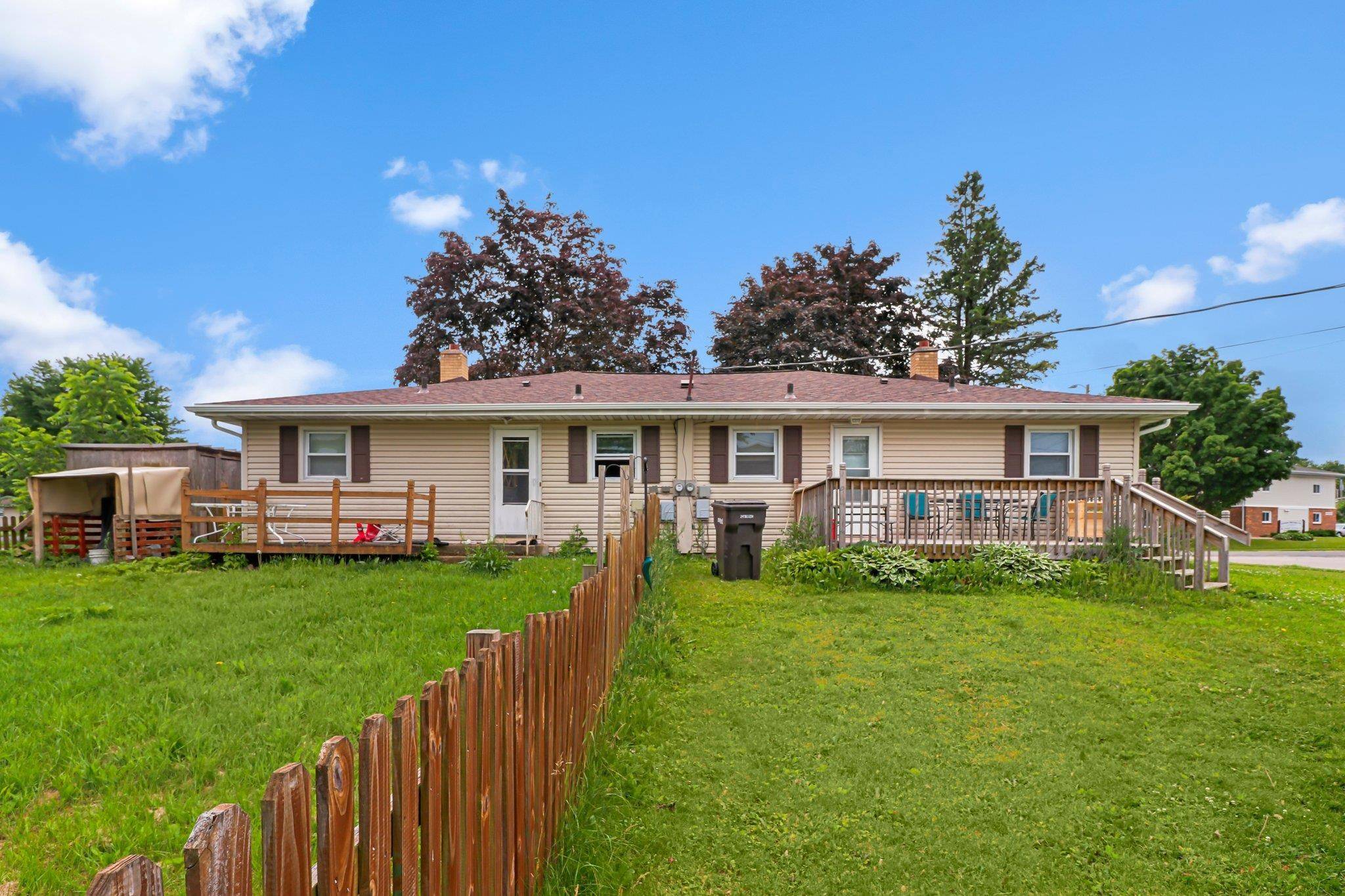 Oregon, WI 53575,255-259 Park Street