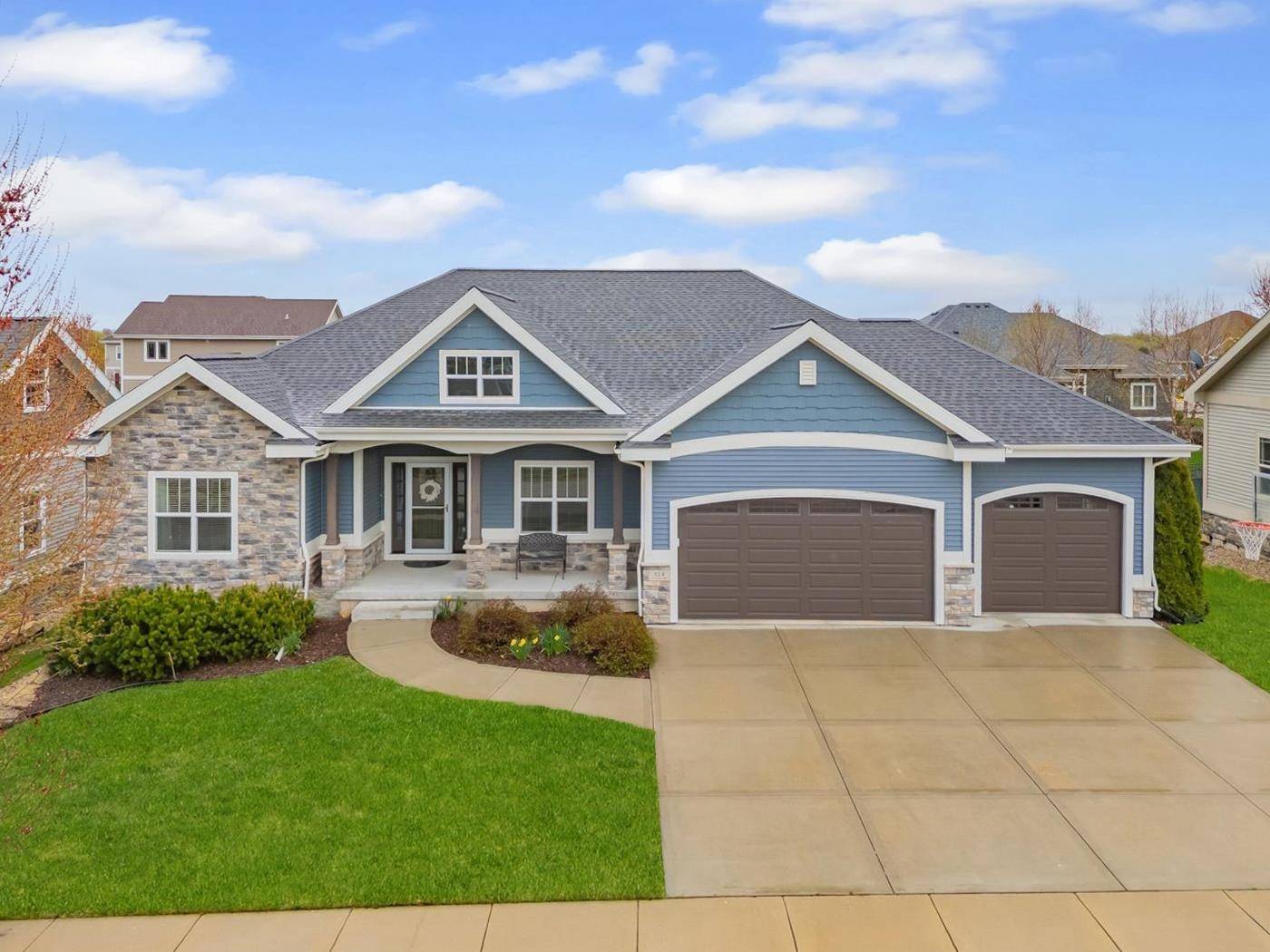 Waunakee, WI 53597,824 Richard Way