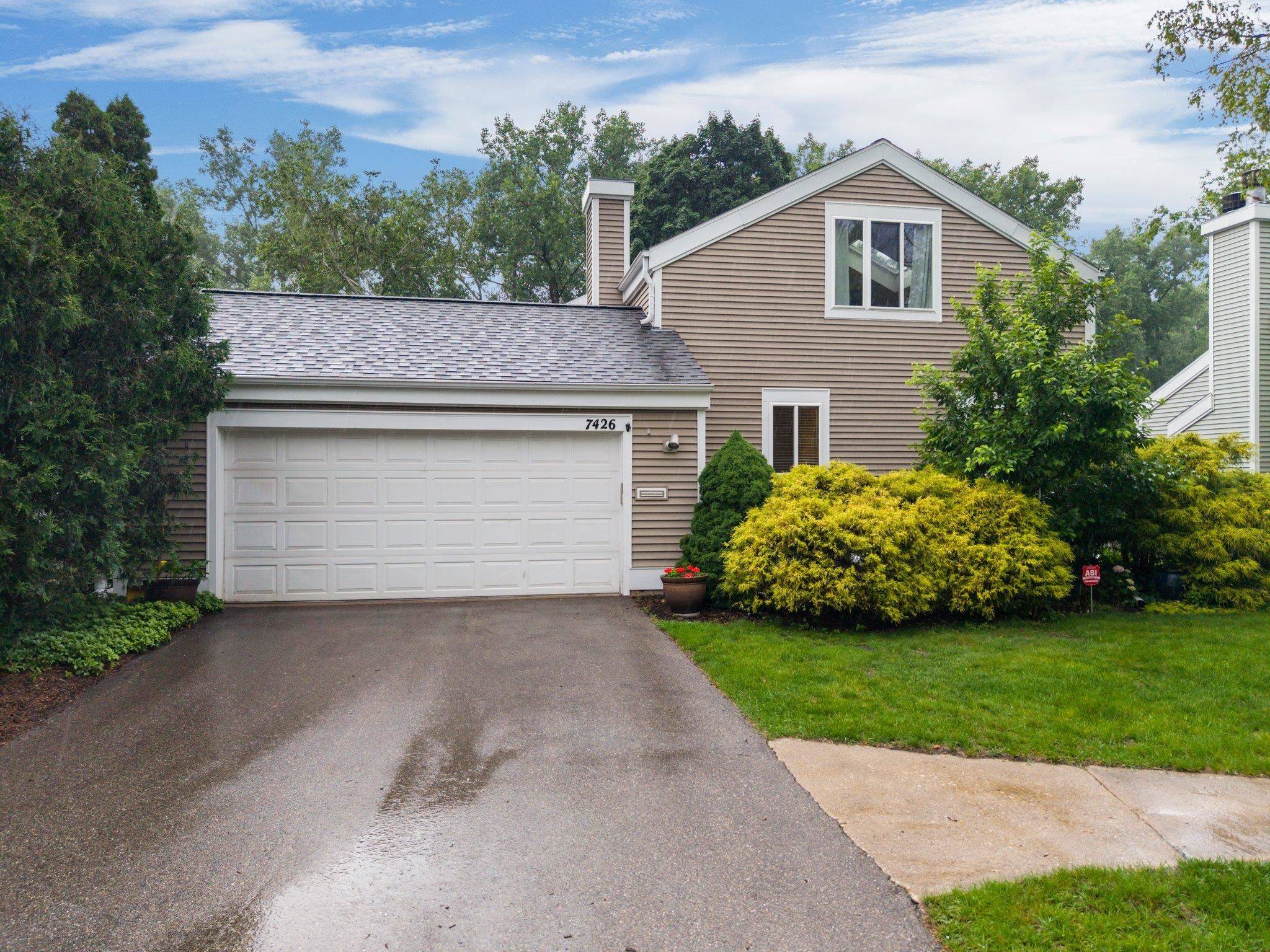 Madison, WI 53717,7426 Cedar Creek Trail