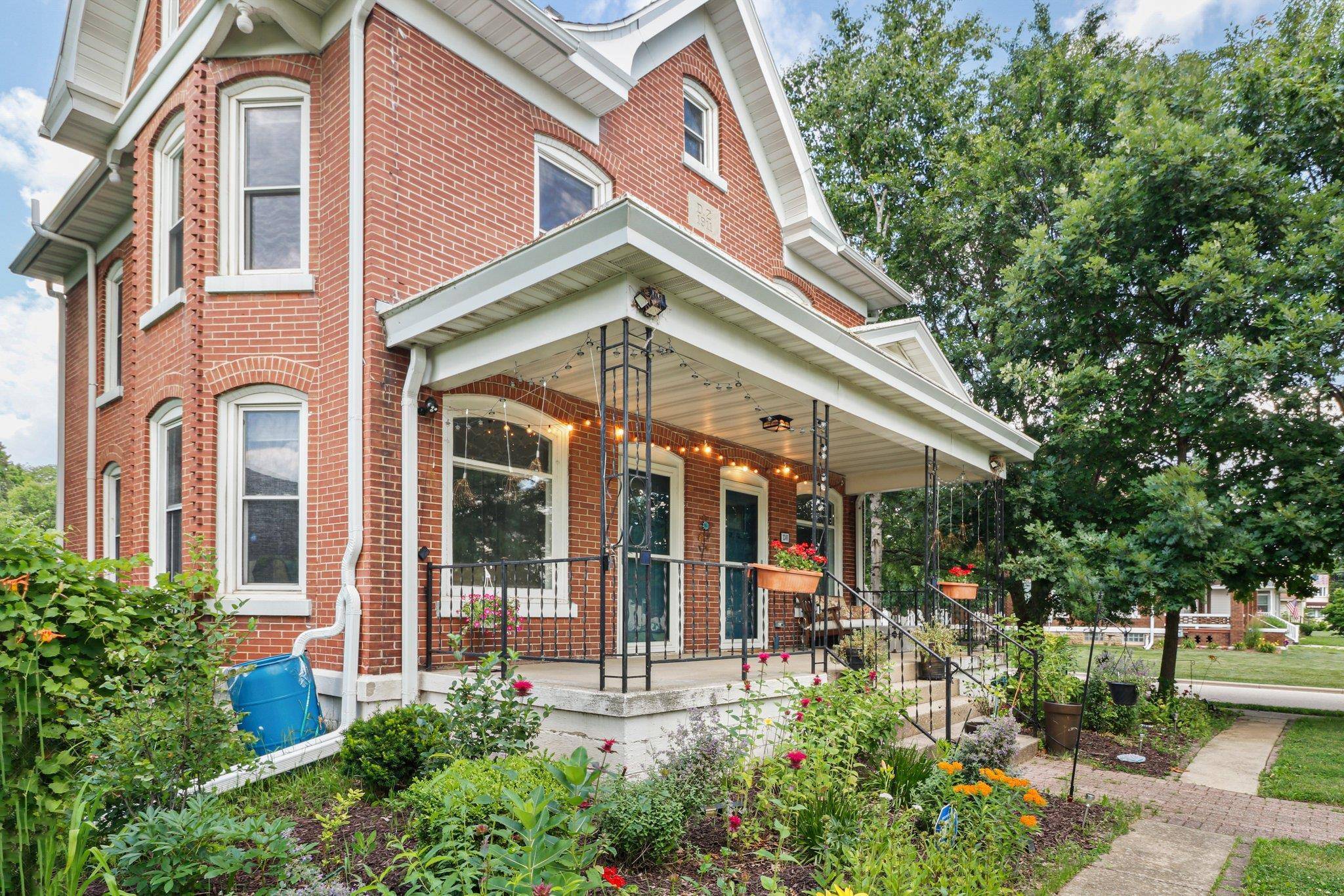New Glarus, WI 53574,1301 2nd Street