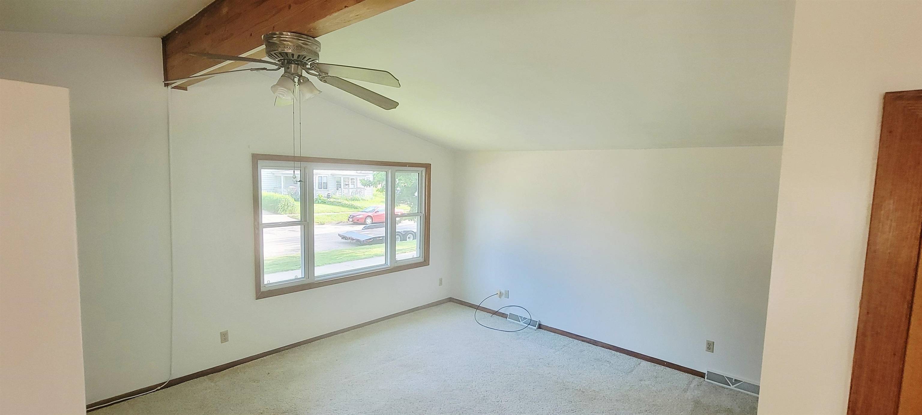 Baraboo, WI 53913-1026,623 2nd Street