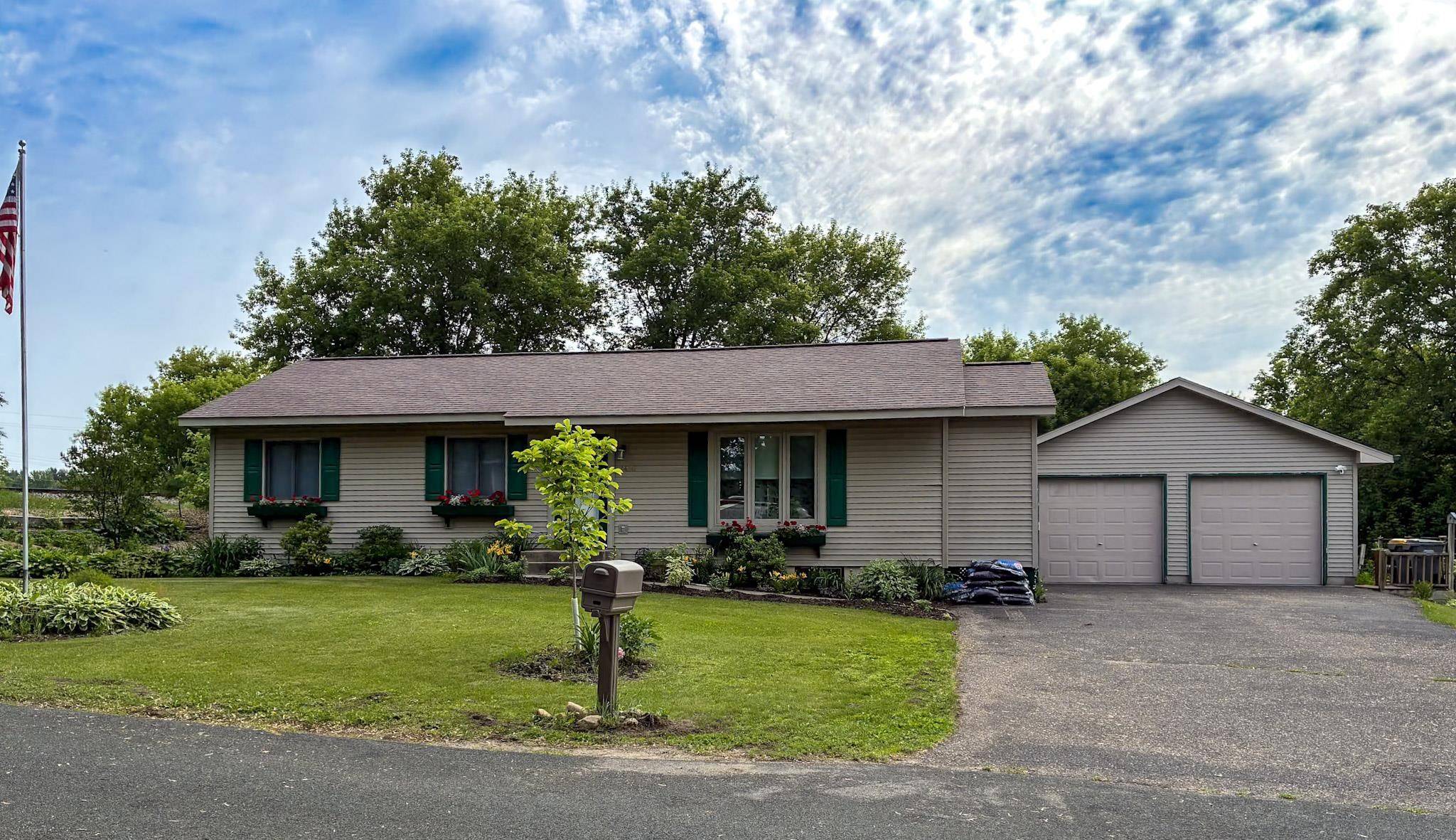 Hammond, WI 54015,1420 Ridgeway Street