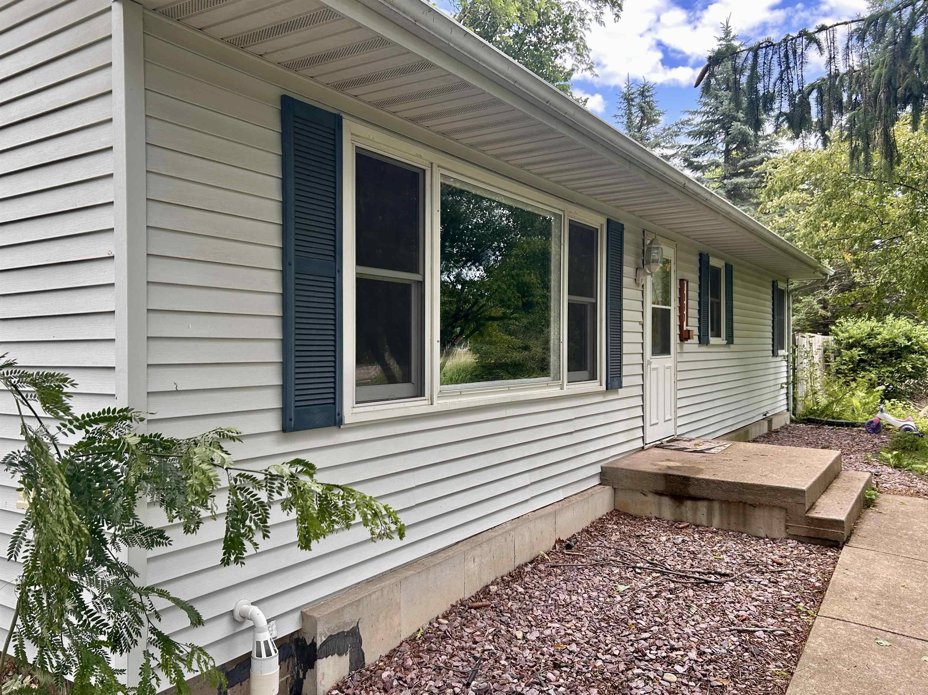 Platteville, WI 53818,1090 N Water Street