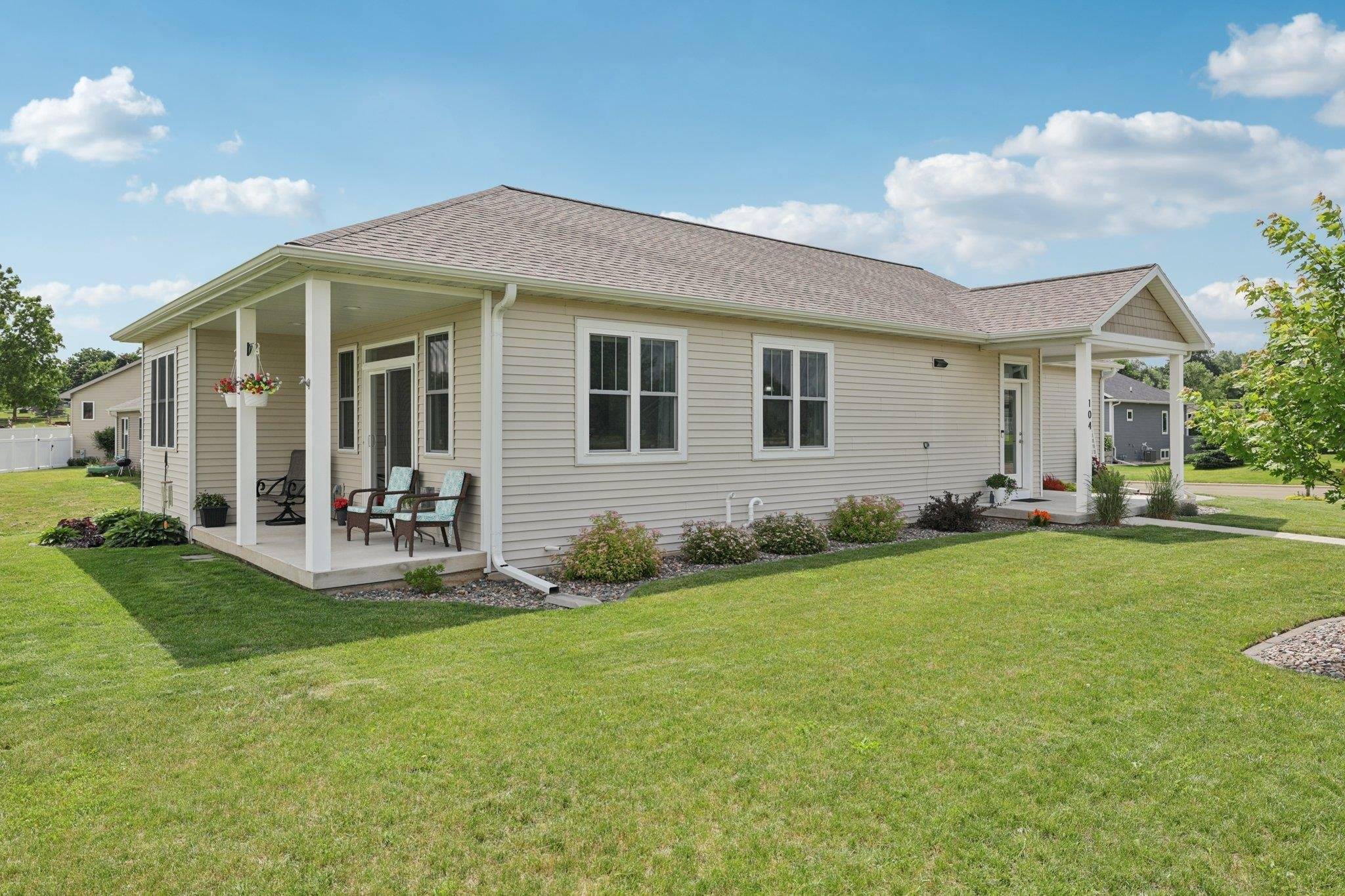 Rio, WI 53960,104 Oakview Drive