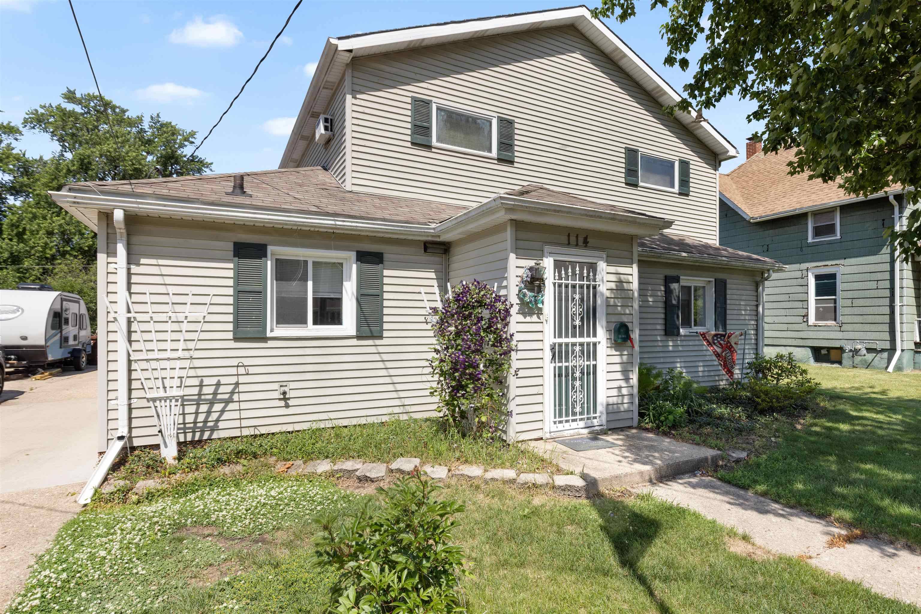 South Beloit, IL 61080,114 S Adam Street