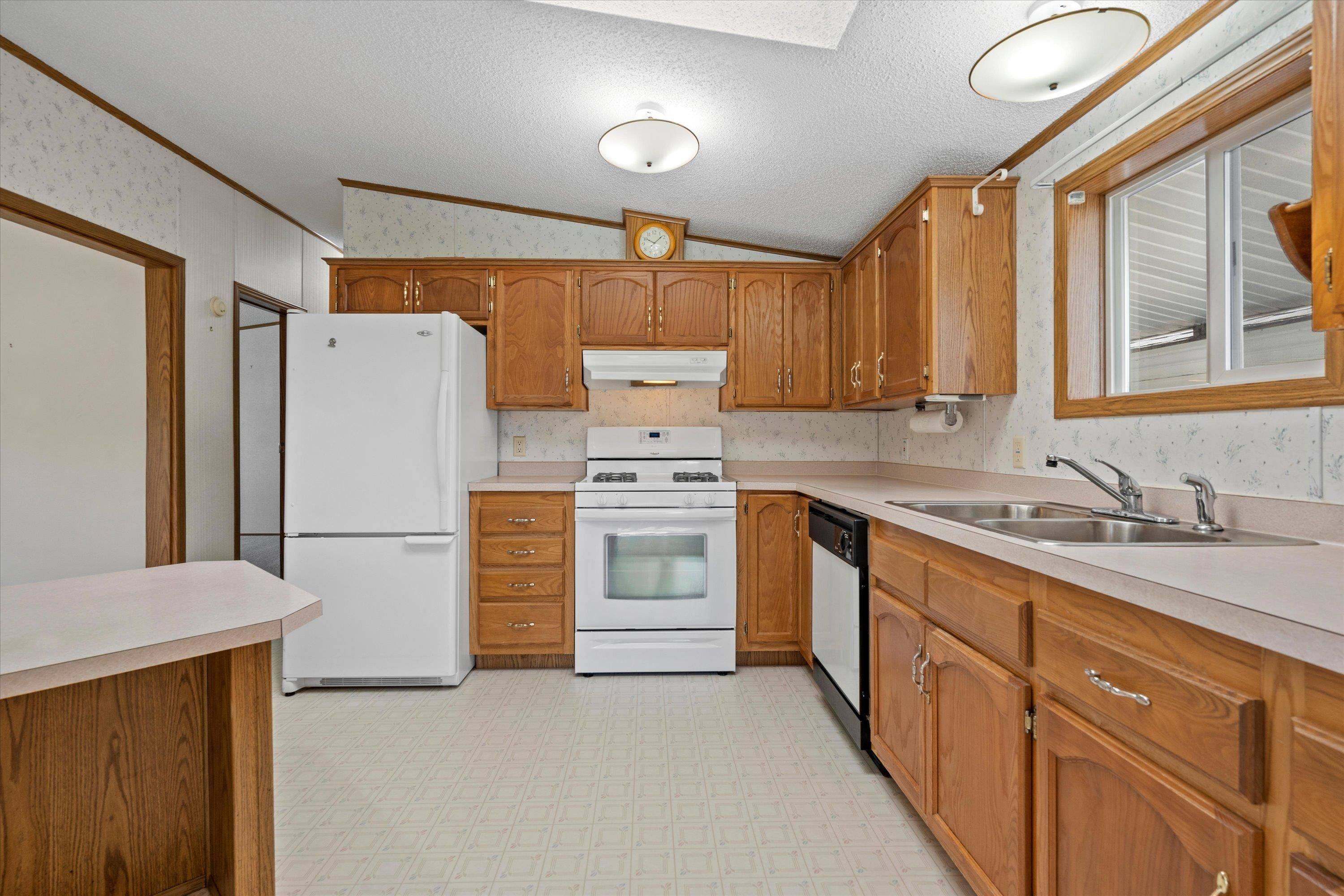 Waterford, WI 53185,658 Park Ridge Road