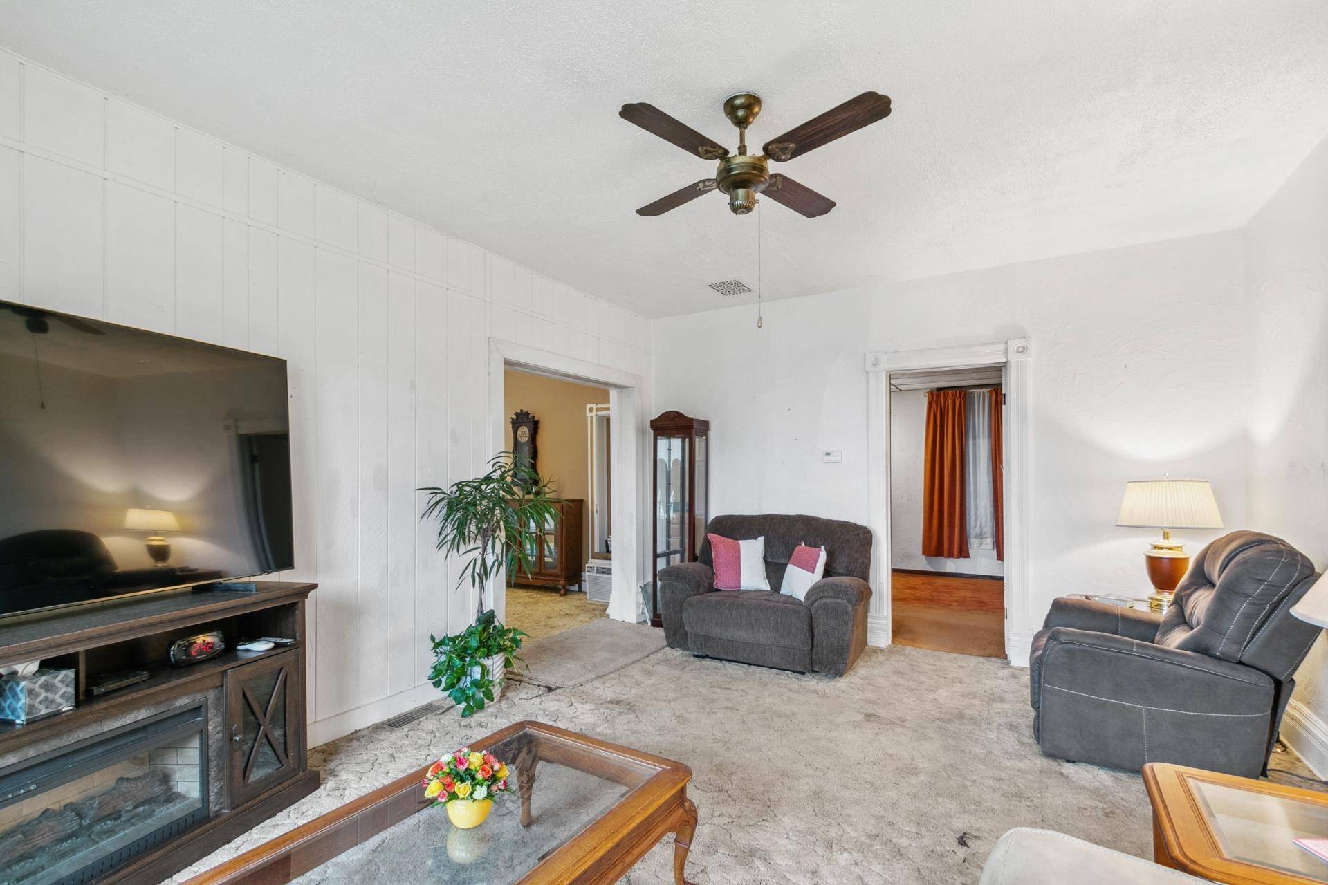 Mayville, WI 53050,370 Park Street