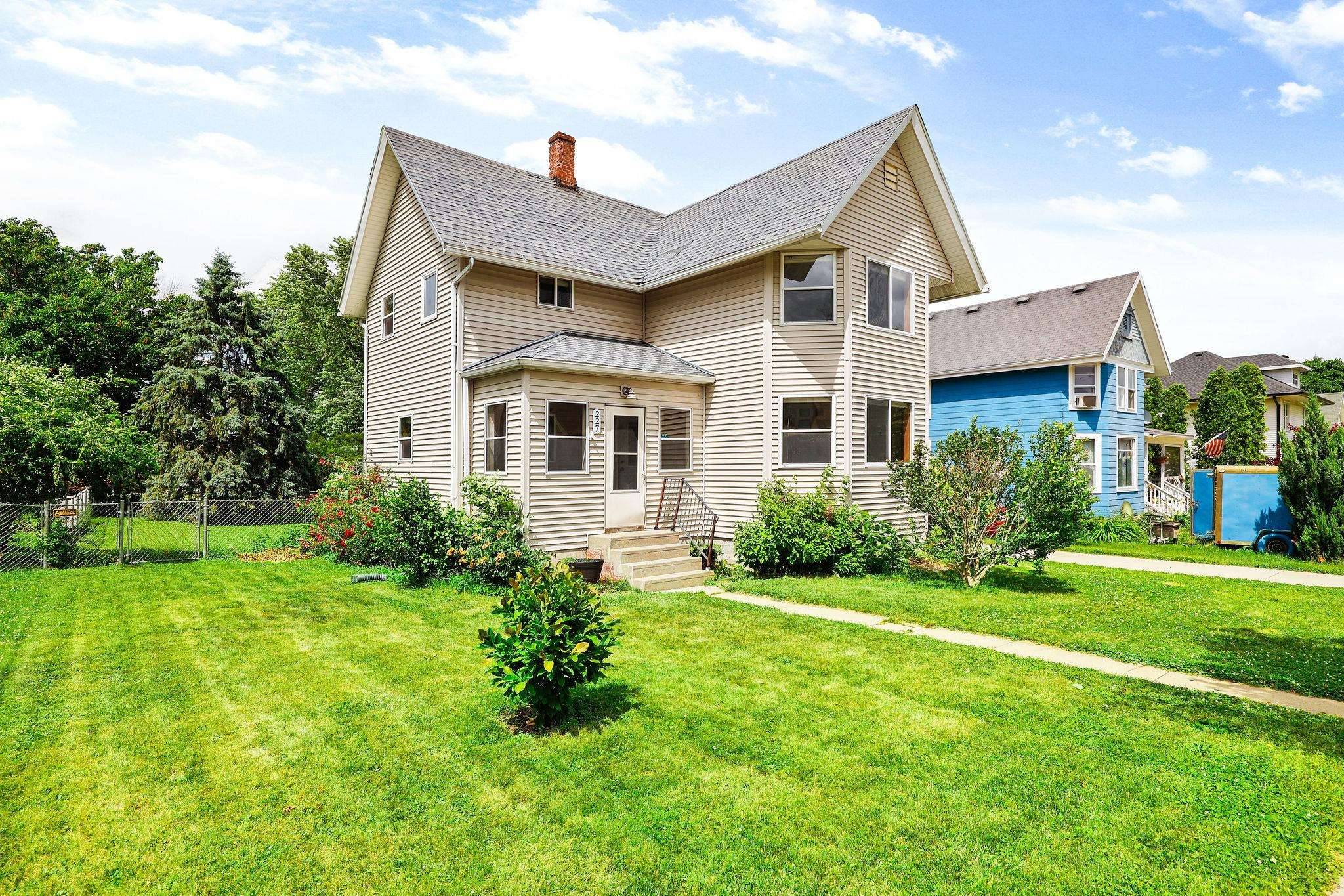 Belleville, WI 53508,227 W Church Street