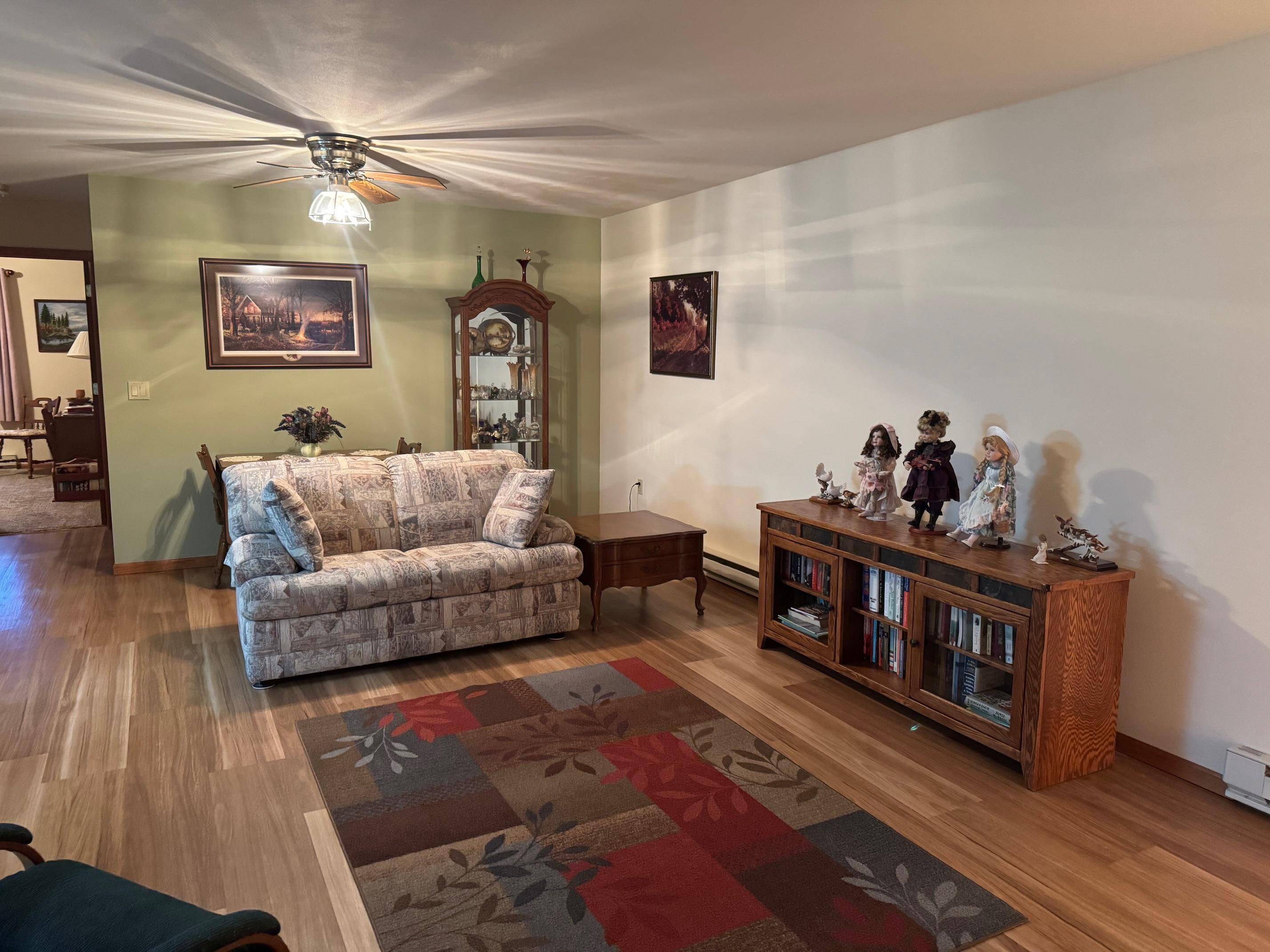Baraboo, WI 53913,1303 15th Street