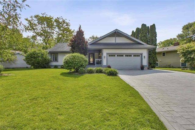 Verona, WI 53593,607 Parkland Drive