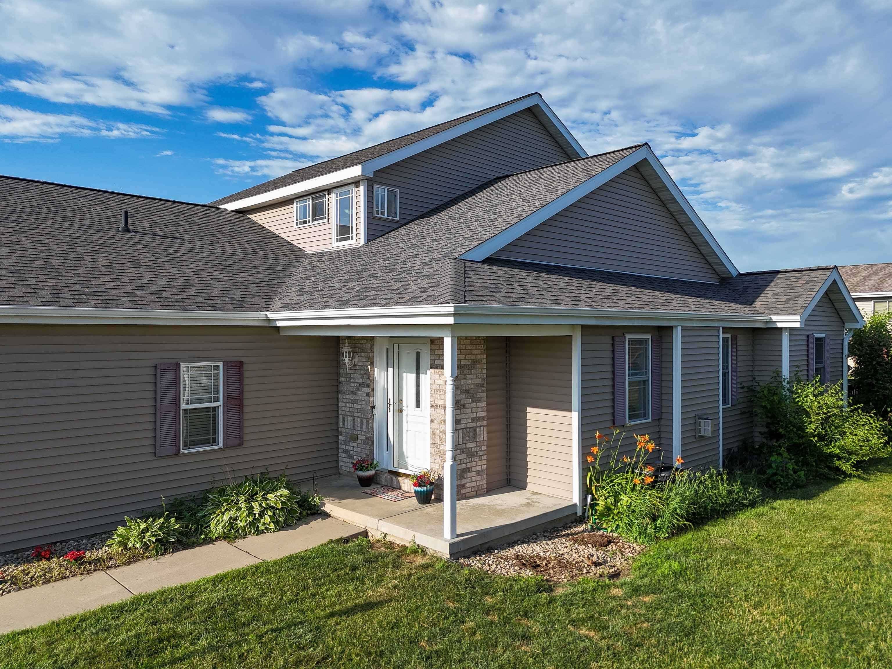 Brooklyn, WI 53521,408 Juniper Street