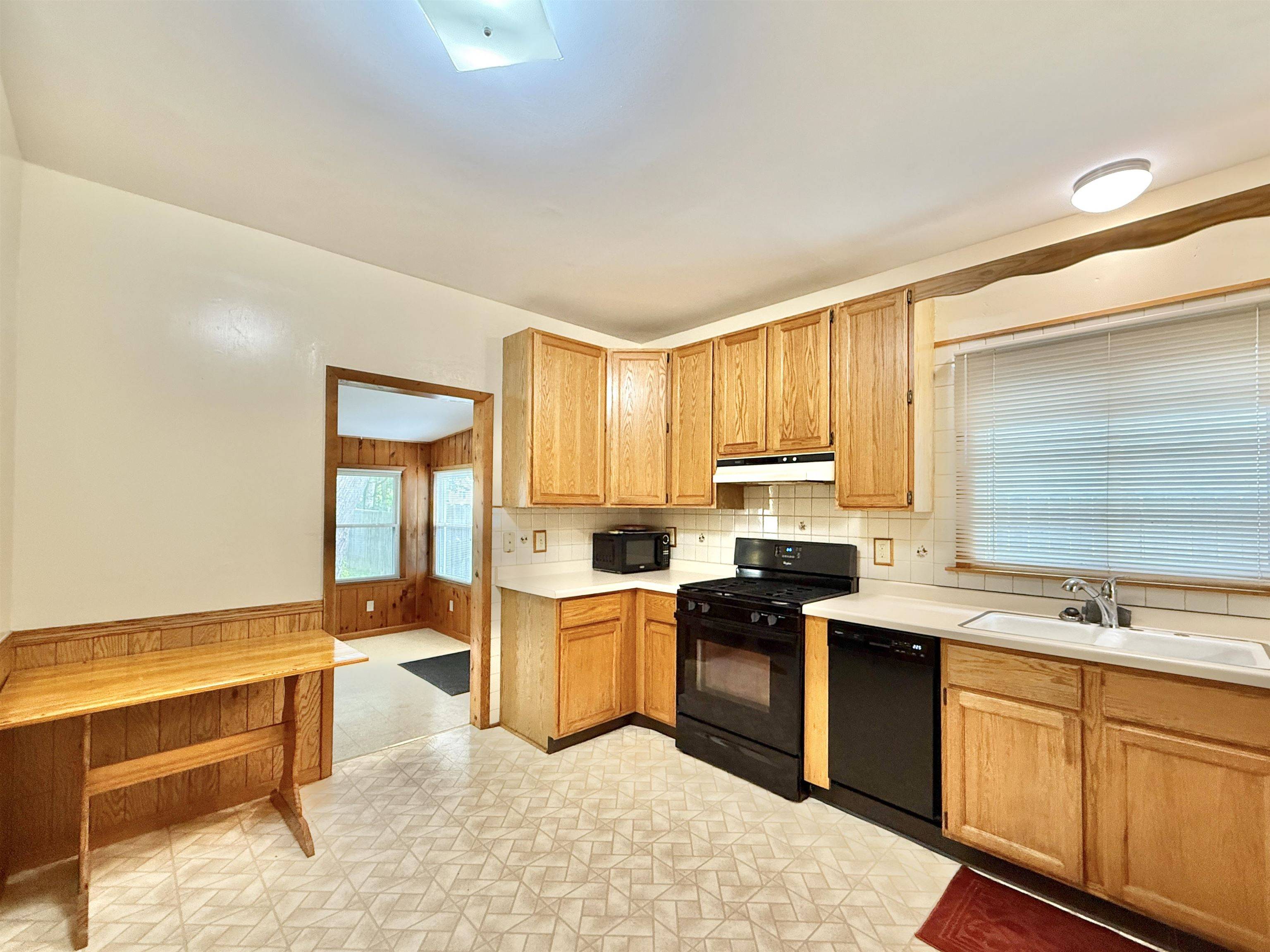 Janesville, WI 53545,307 S Jackson Street