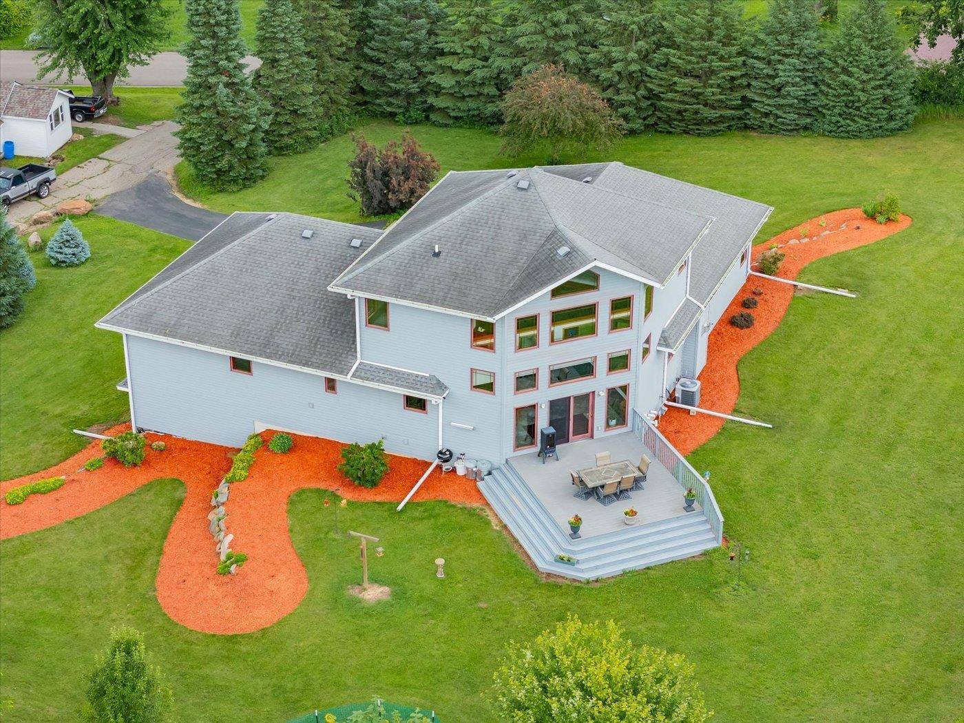 Baraboo, WI 53913,1130 Hill Street