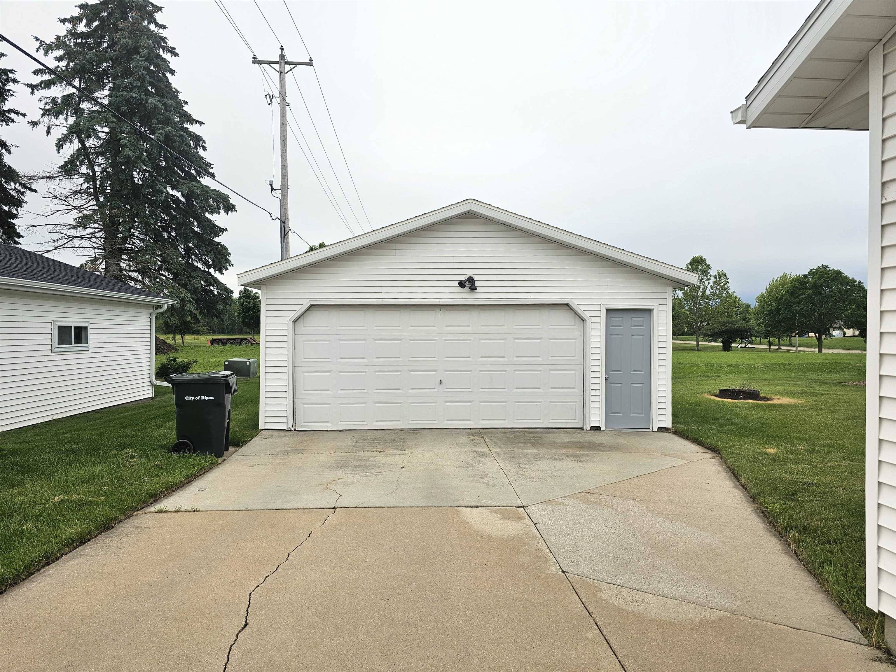 Ripon, WI 54971,511 Ardmore Avenue
