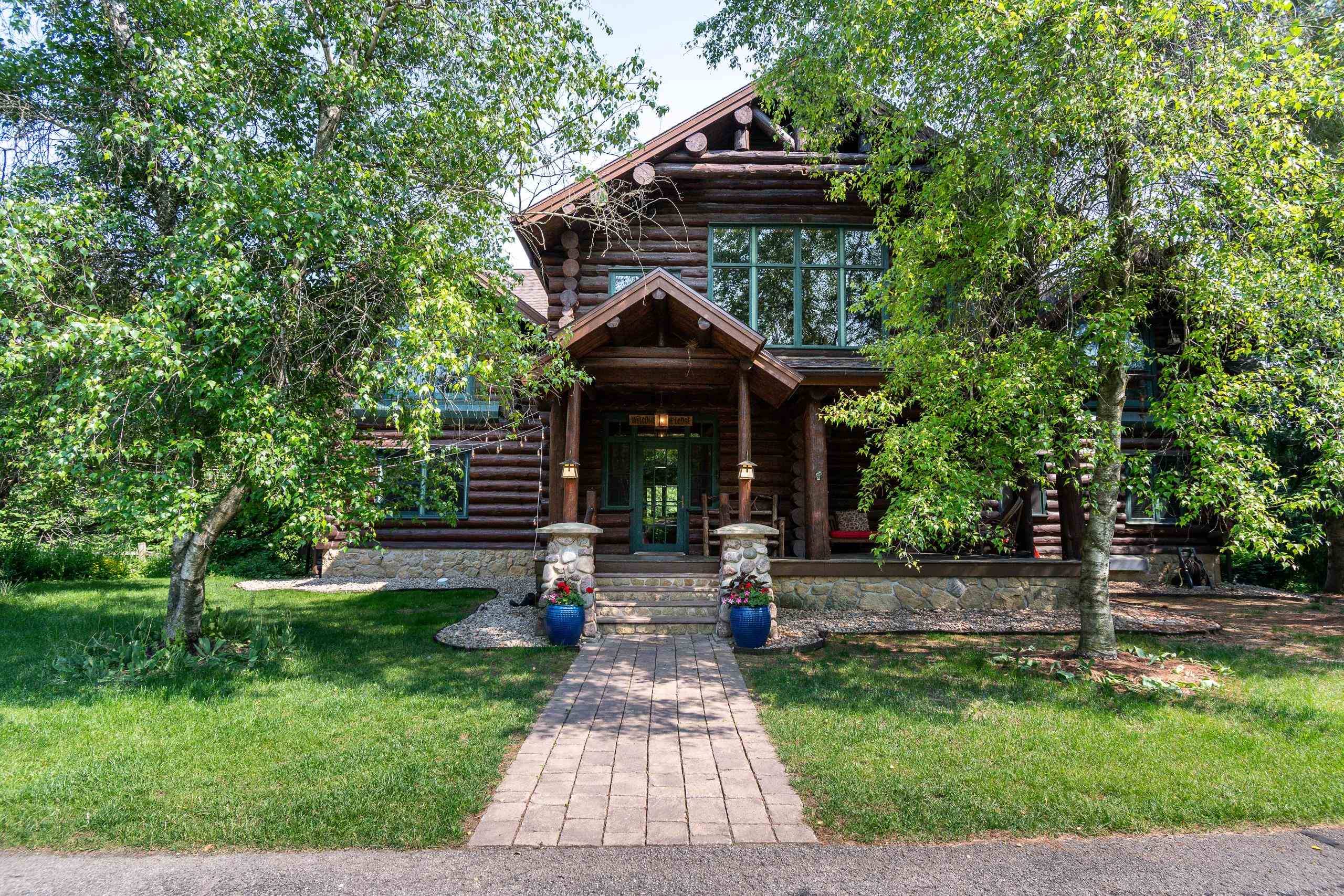 Blue Mounds, WI 53517,2195 County Road Z