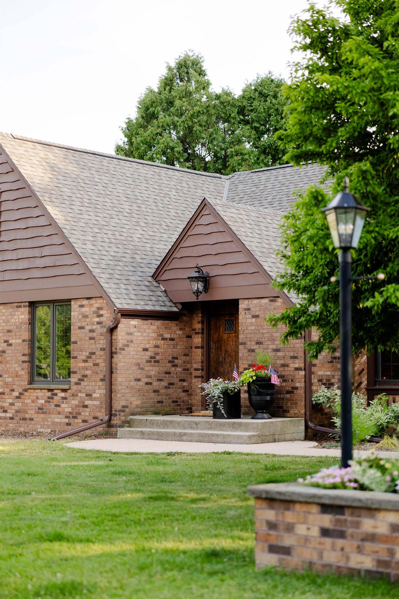Janesville, WI 53545,202 Apache Drive