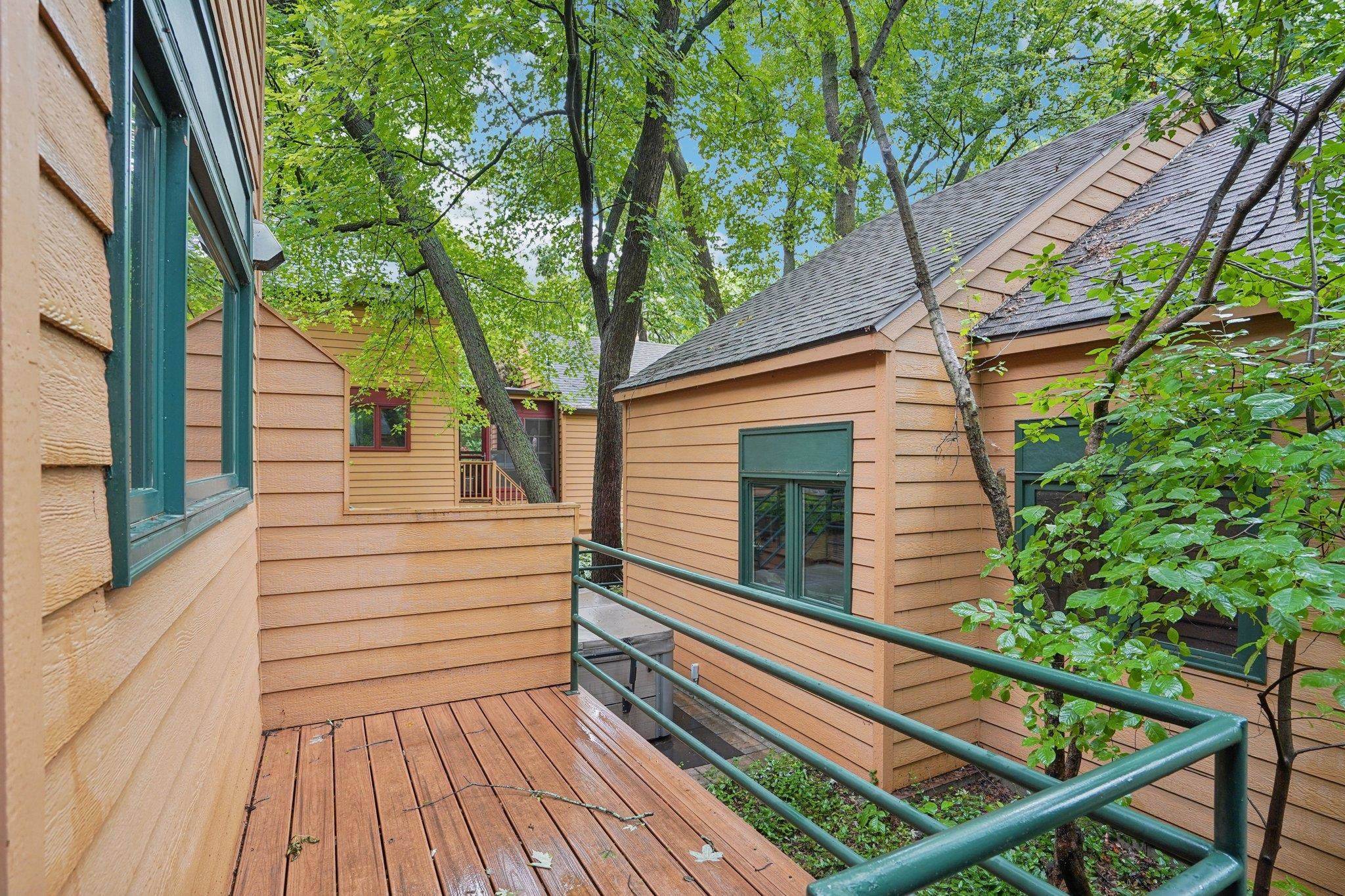 Madison, WI 53705-1165,303 Glenthistle Court