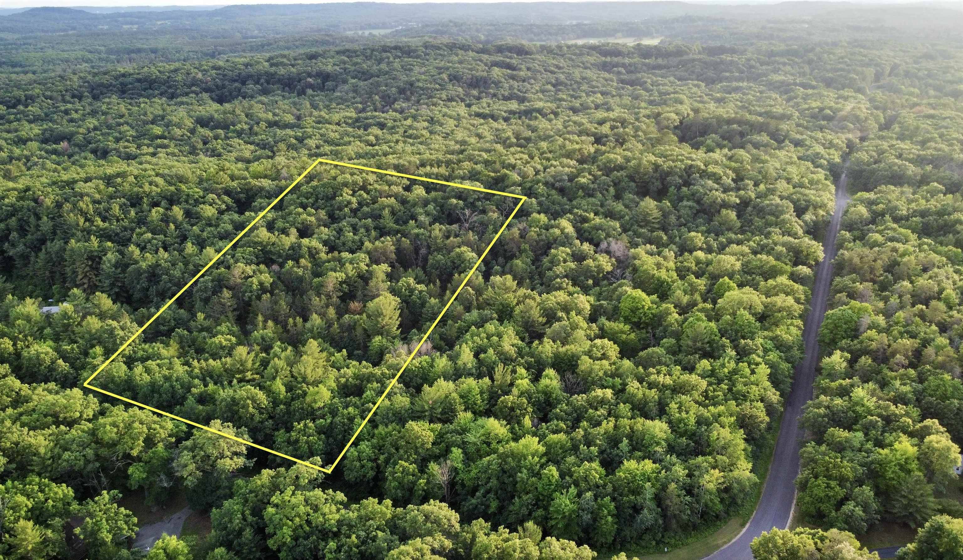 Wisconsin Dells, WI 53965,5.99 Ac Arrowhead Road