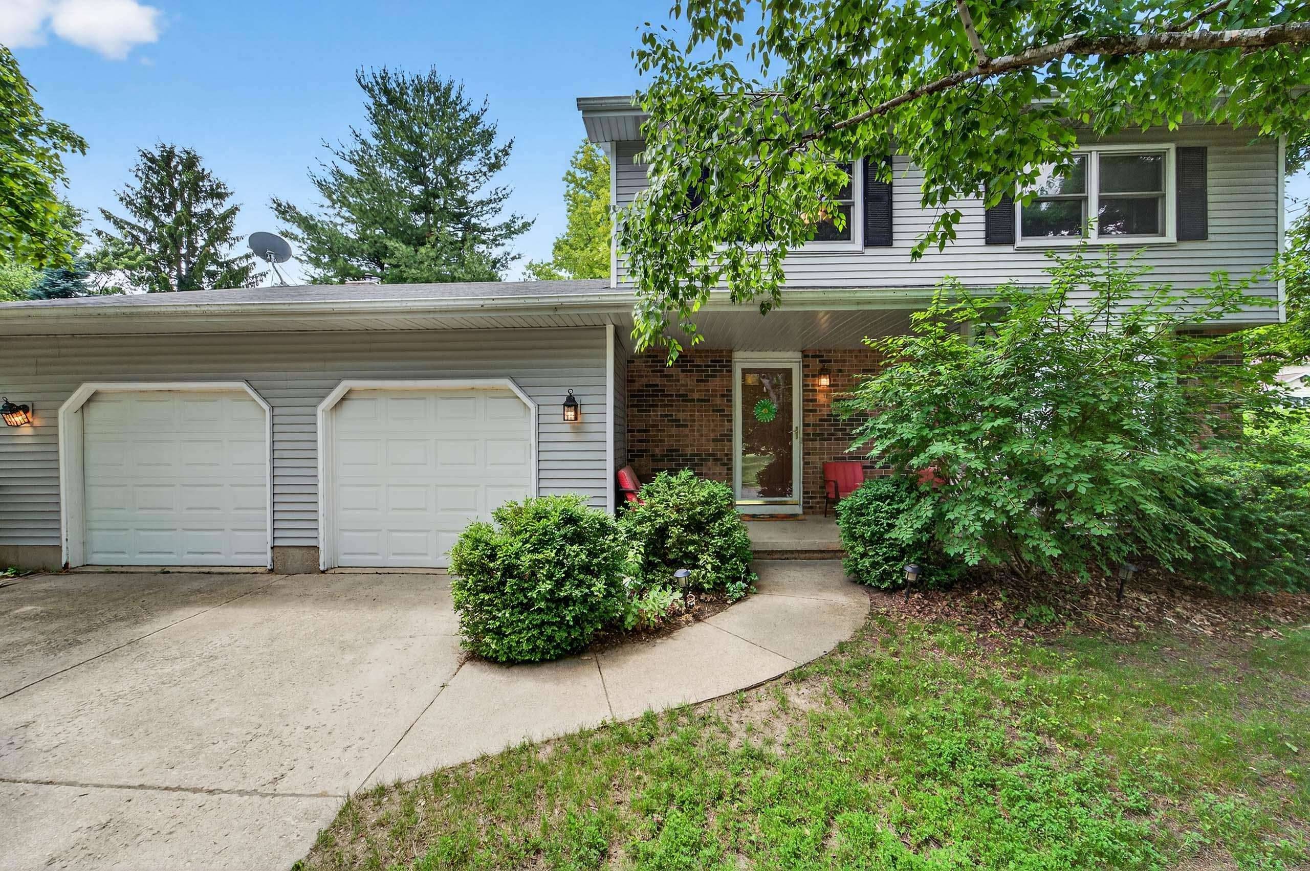 Madison, WI 53717,1122 N Westfield Road