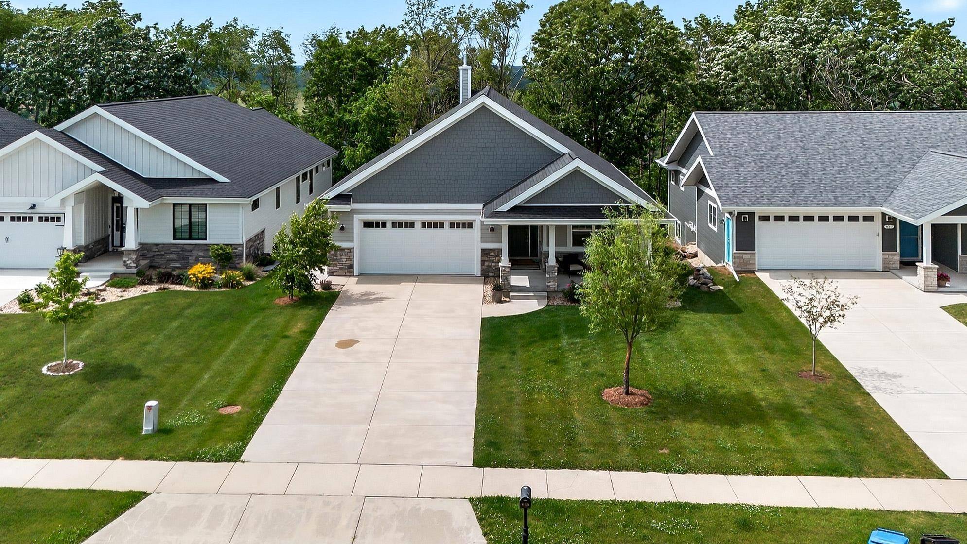 Oregon, WI 53575,639 Bergamont Boulevard