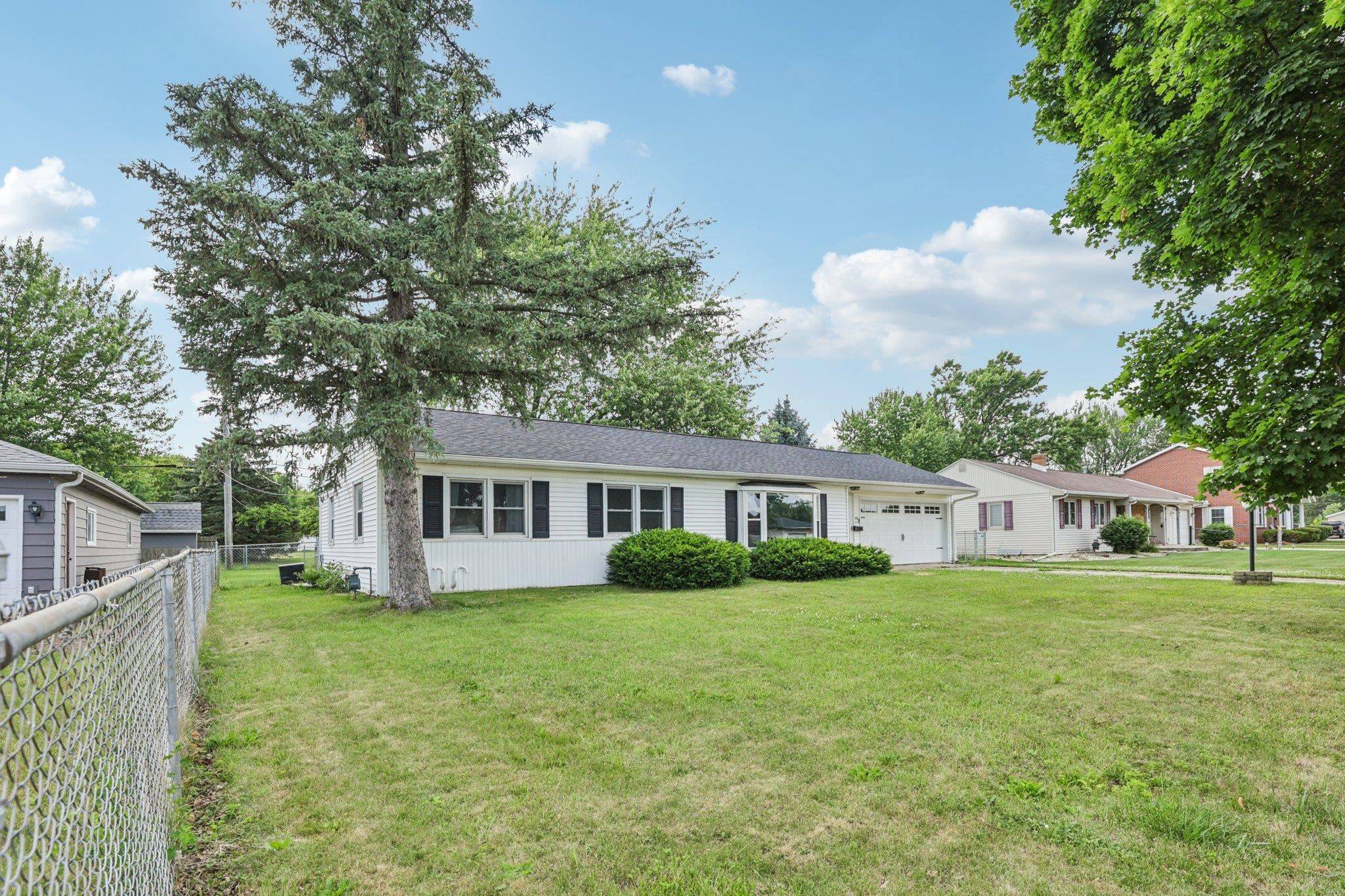 Janesville, WI 53548,535 N Arch Street