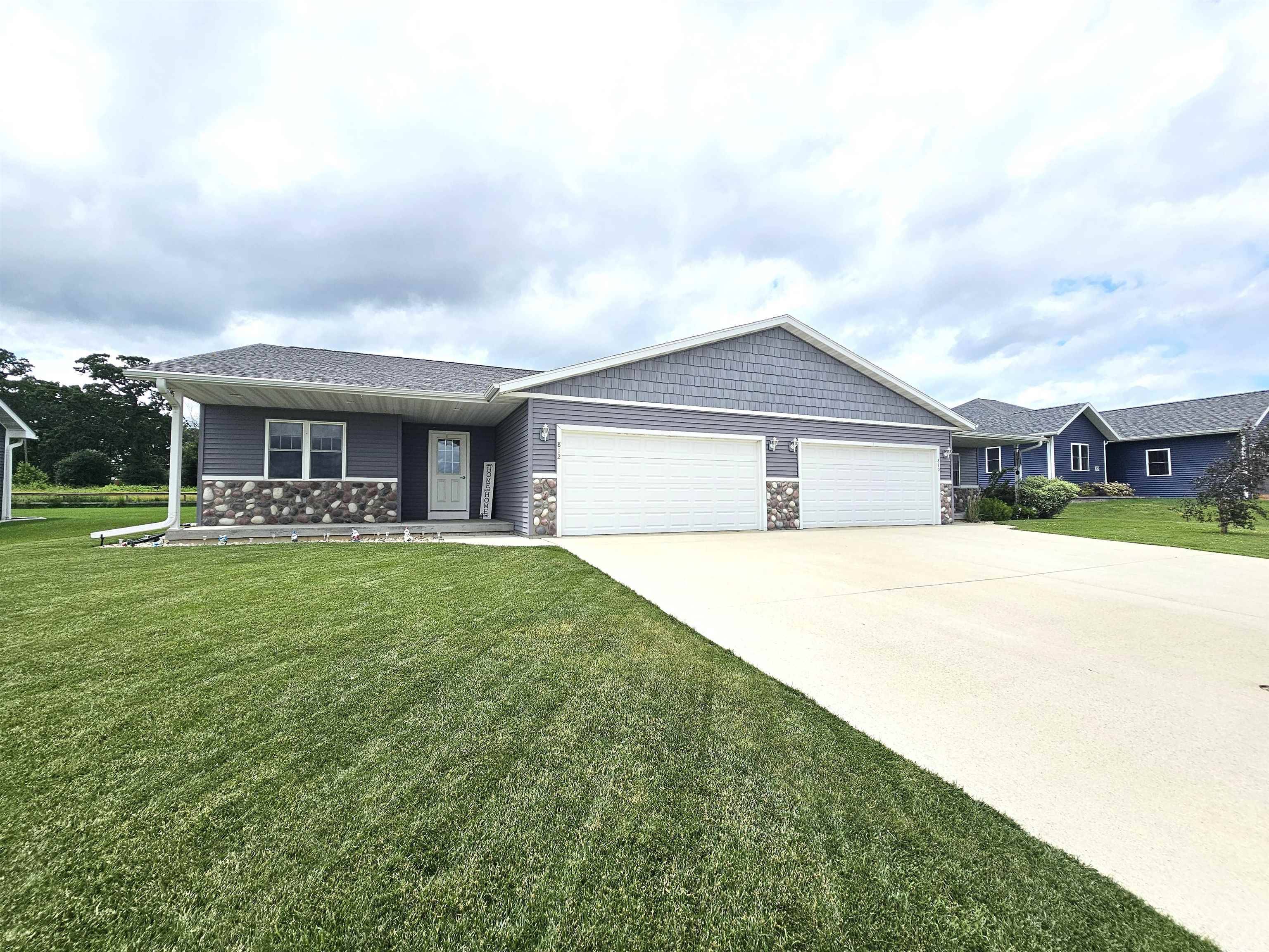 Waupun, WI 53963,812 Taft Lane