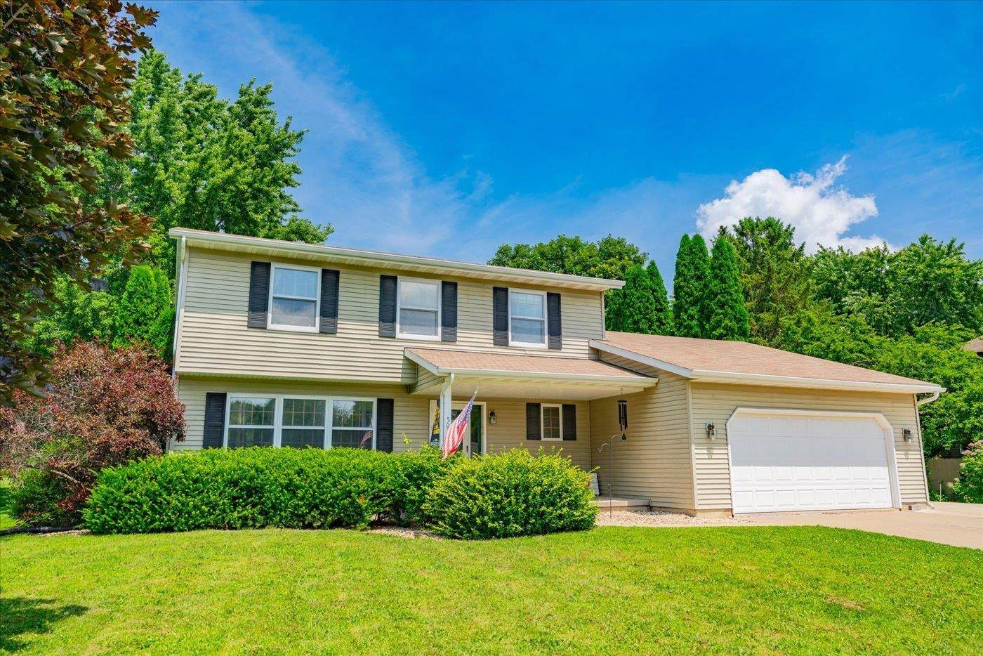 Mcfarland, WI 53558,5012 Ridge Road