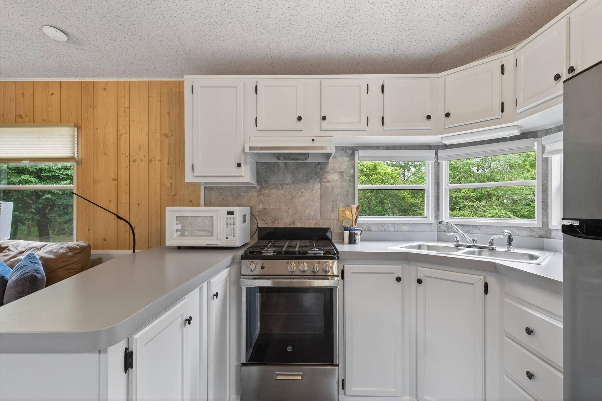 Nekoosa, WI 54457,491 16th Avenue