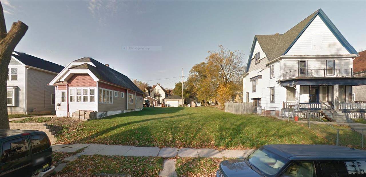 Milwaukee, WI 53208,2139-2141 N 32nd Street