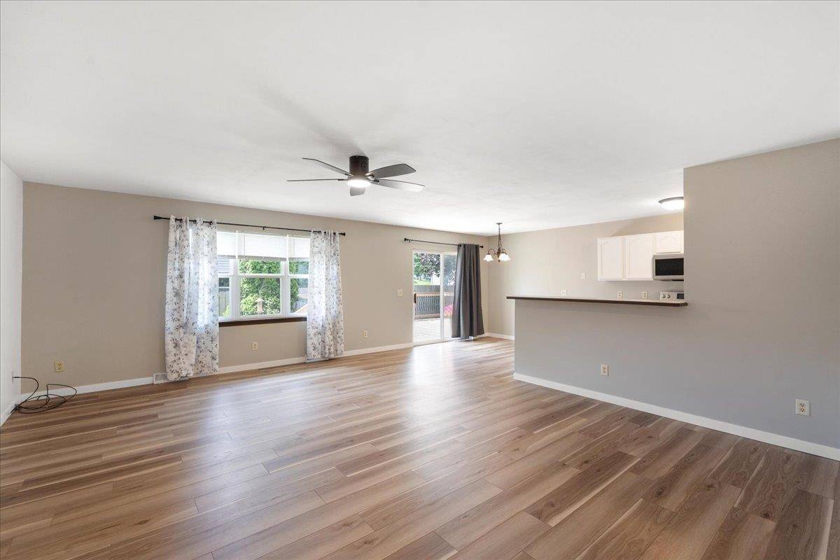 Sun Prairie, WI 53590,898 Foxglove Drive