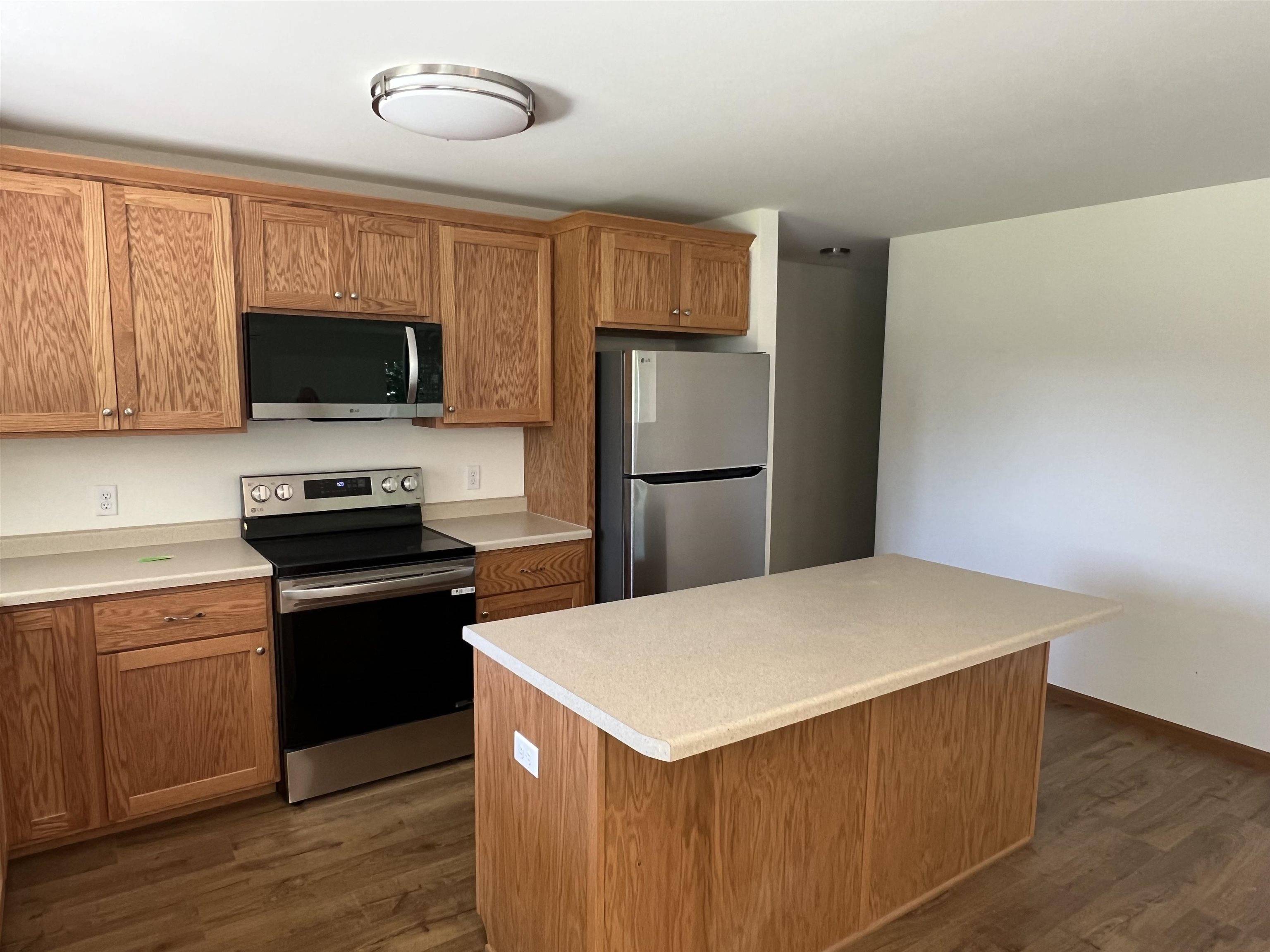 Portage, WI 53901,2101 Highway 33