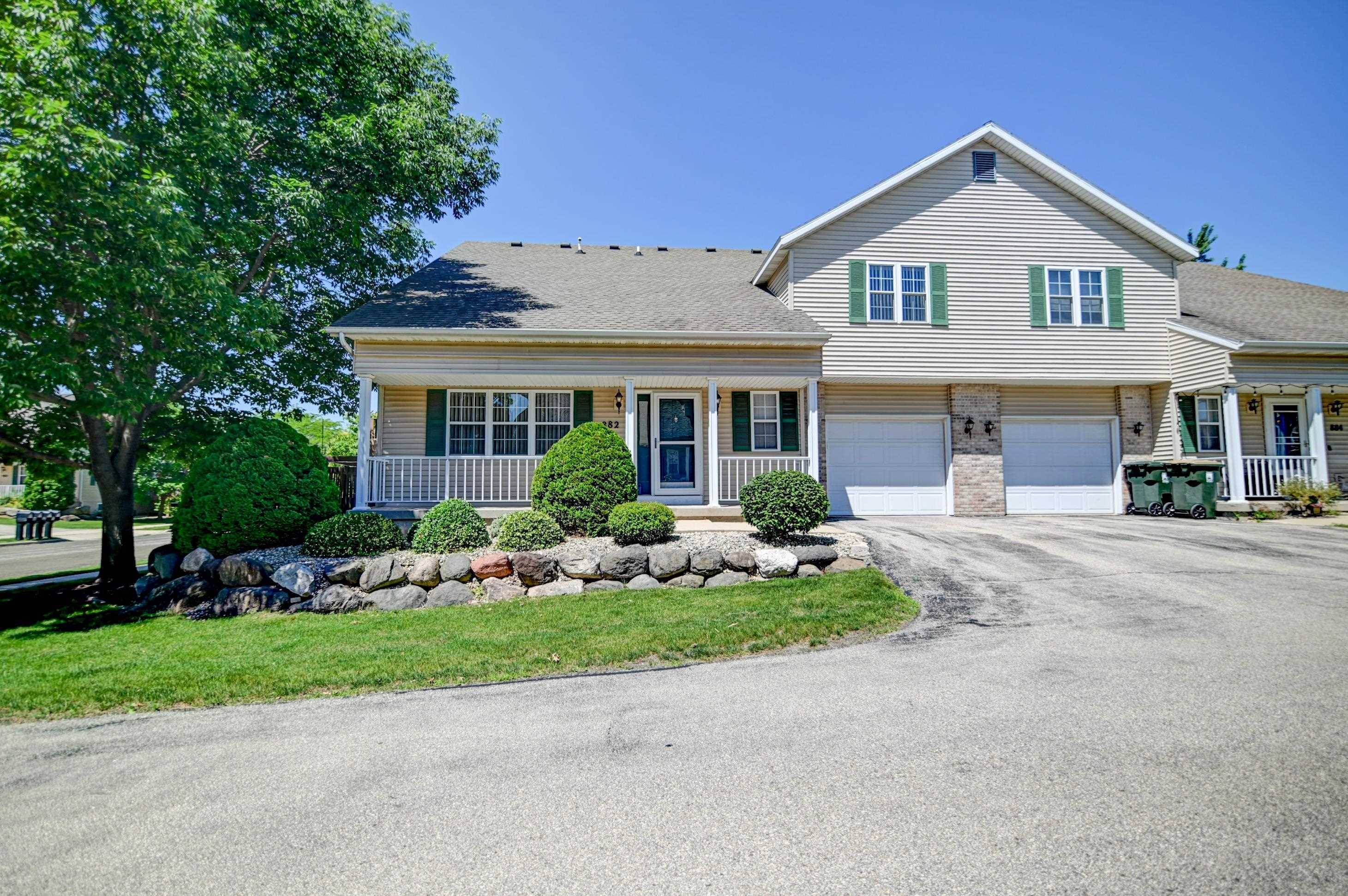 Sun Prairie, WI 53590,882 Chandler Lane