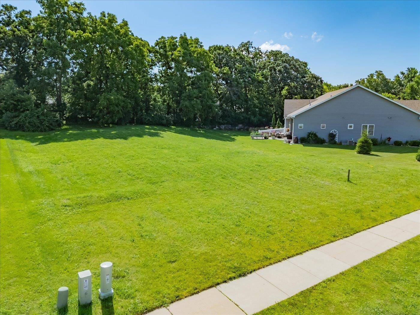 Madison, WI 53716,1907-1909 Dondee Road