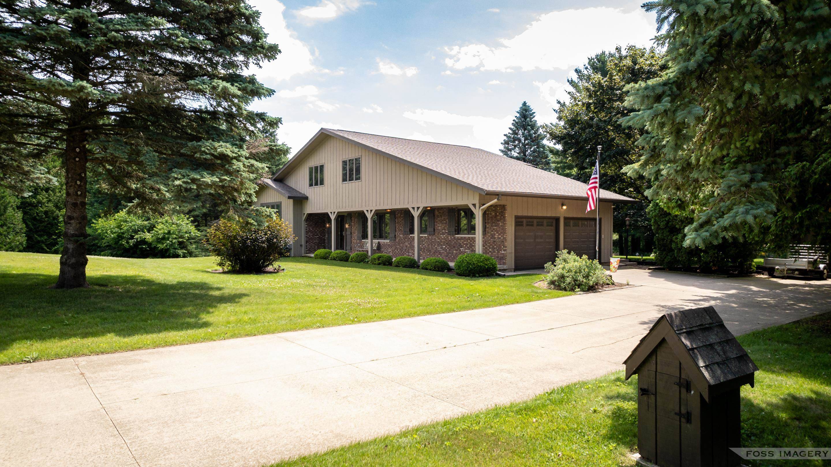 Middleton, WI 53562,4946 Hickory Trail