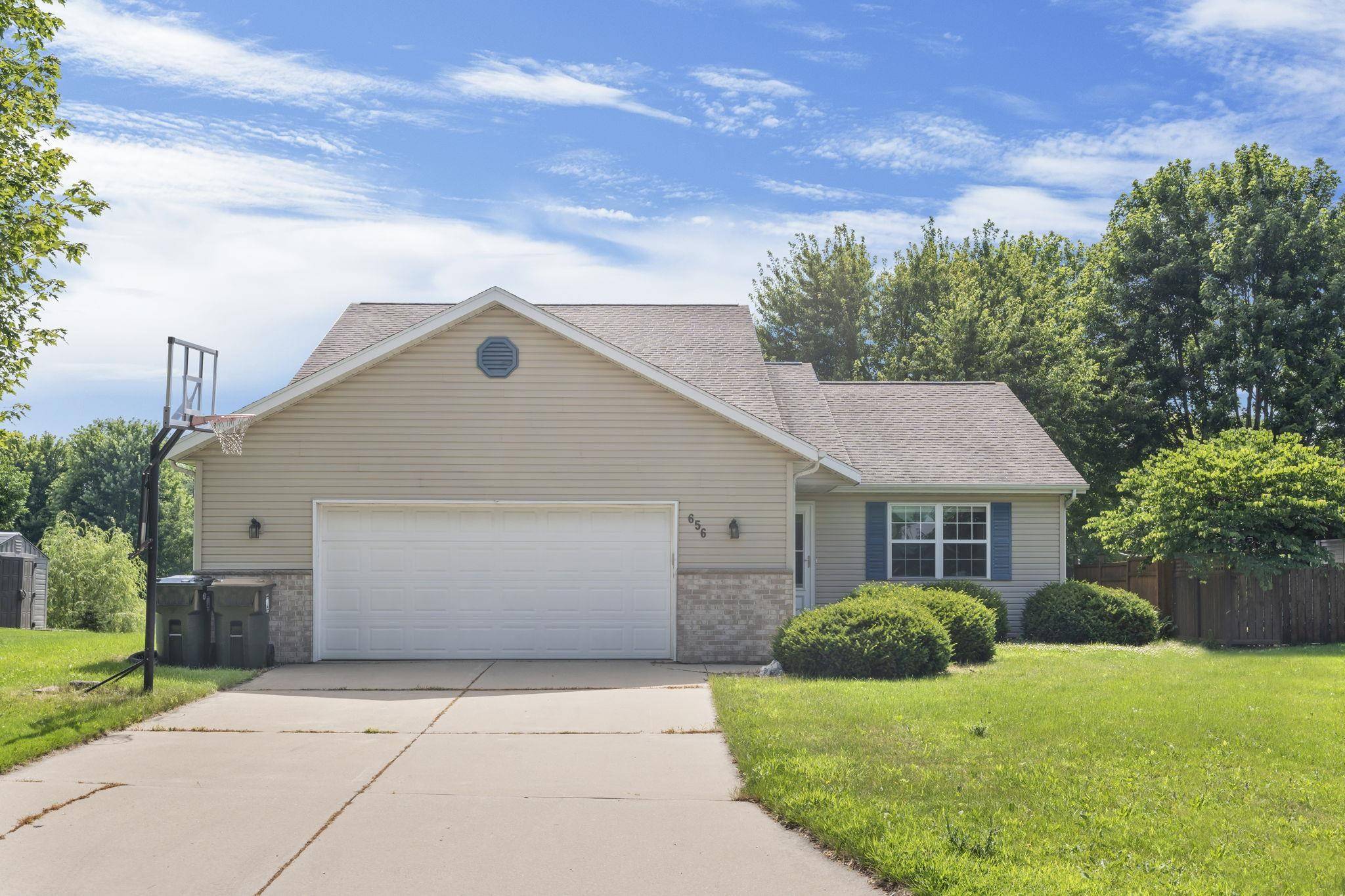 Sun Prairie, WI 53590,656 Invermere Drive