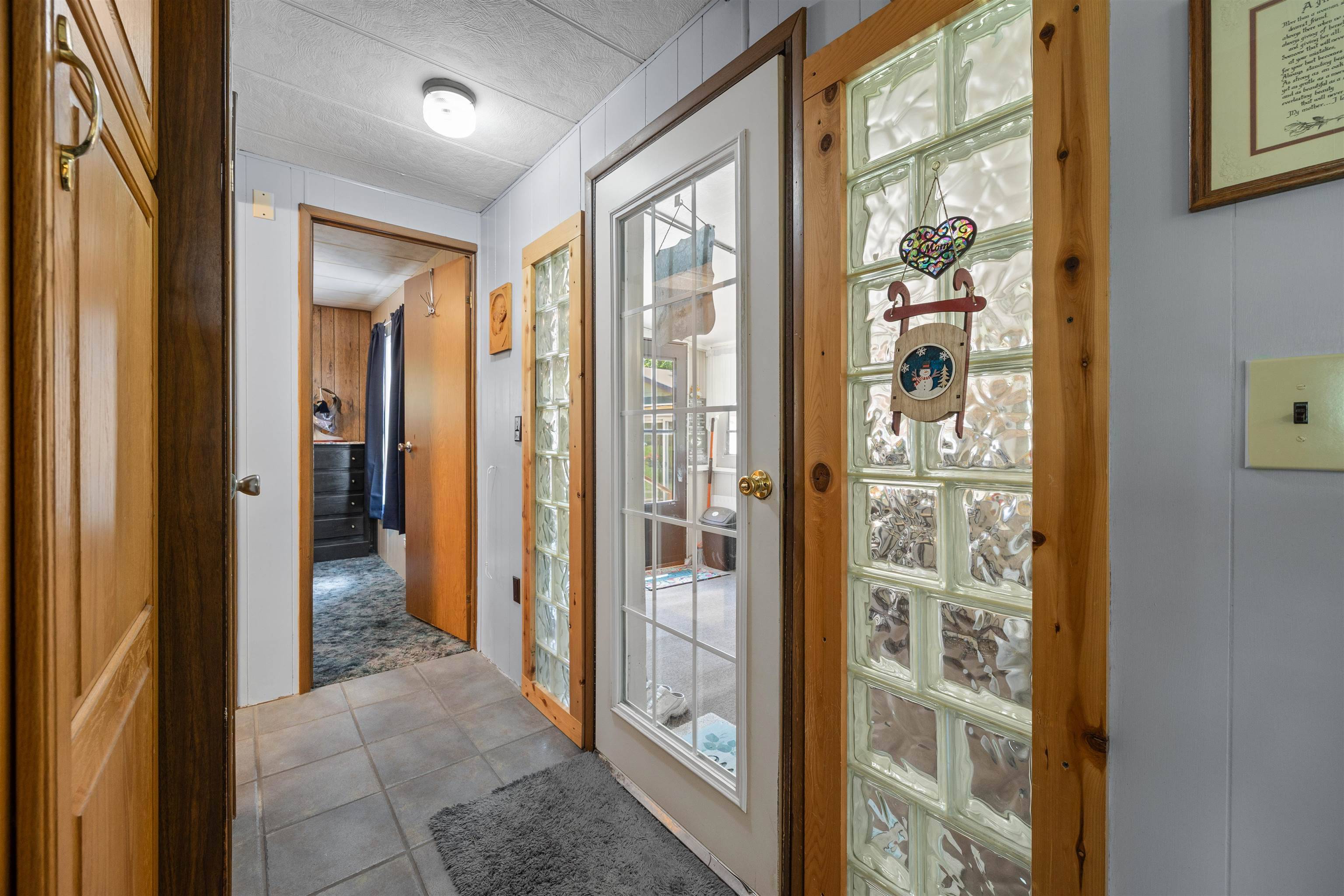 Hancock, WI 54943,976 Blackhawk Court