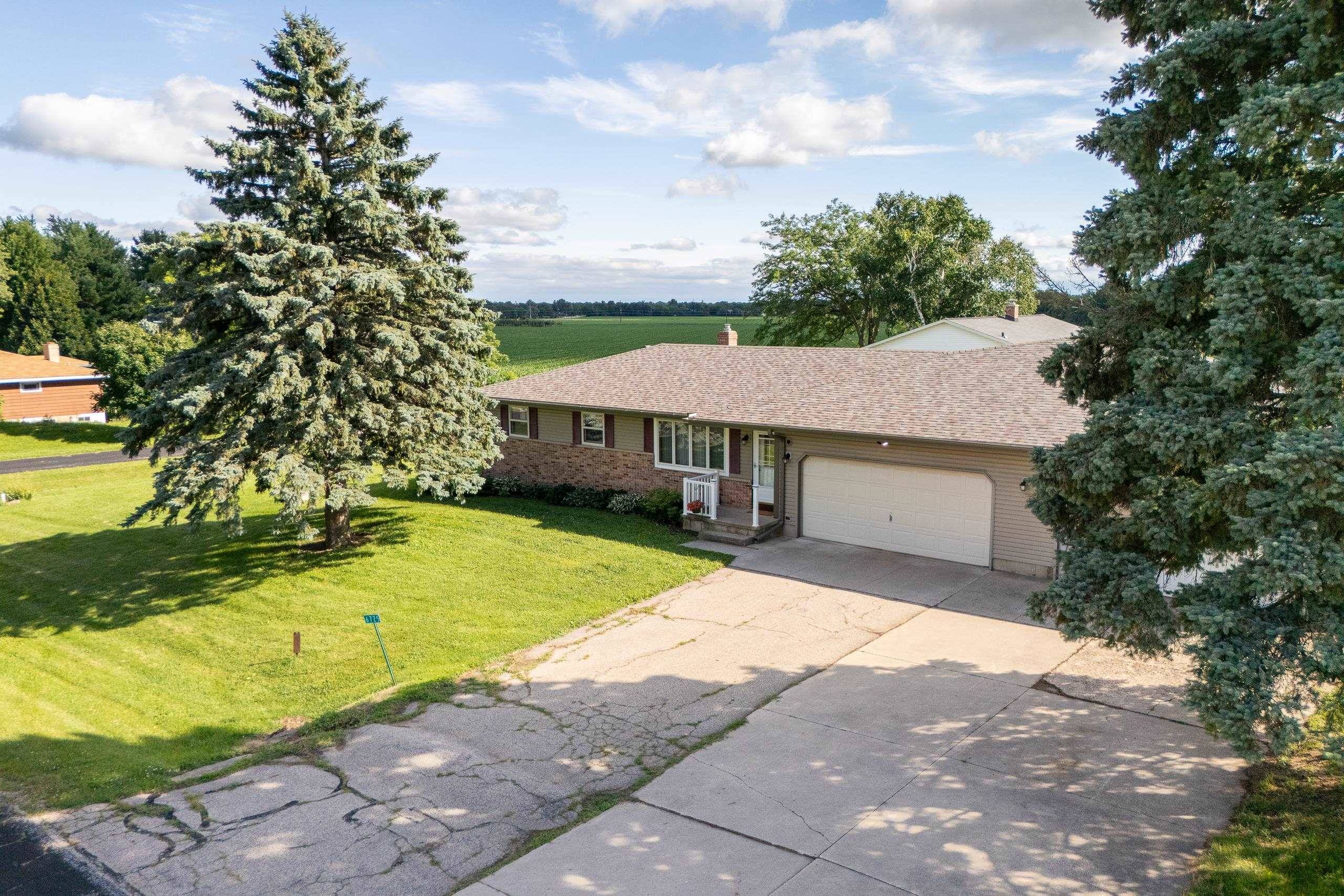 Sun Prairie, WI 53590,6725 Prairie View Drive