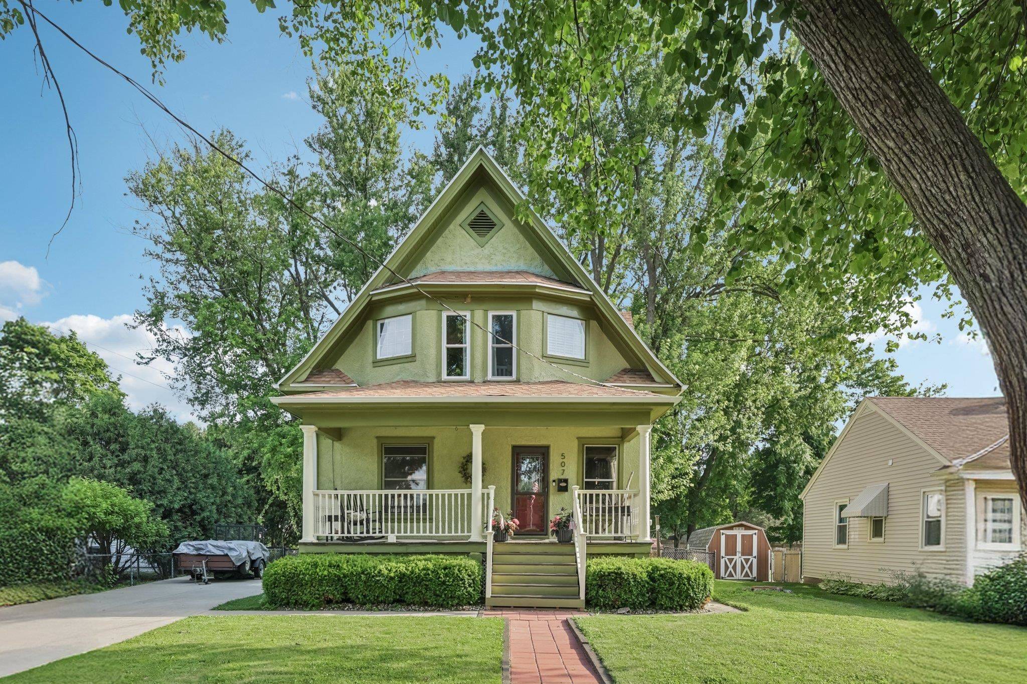 Lake Mills, WI 53551,507 Water Street