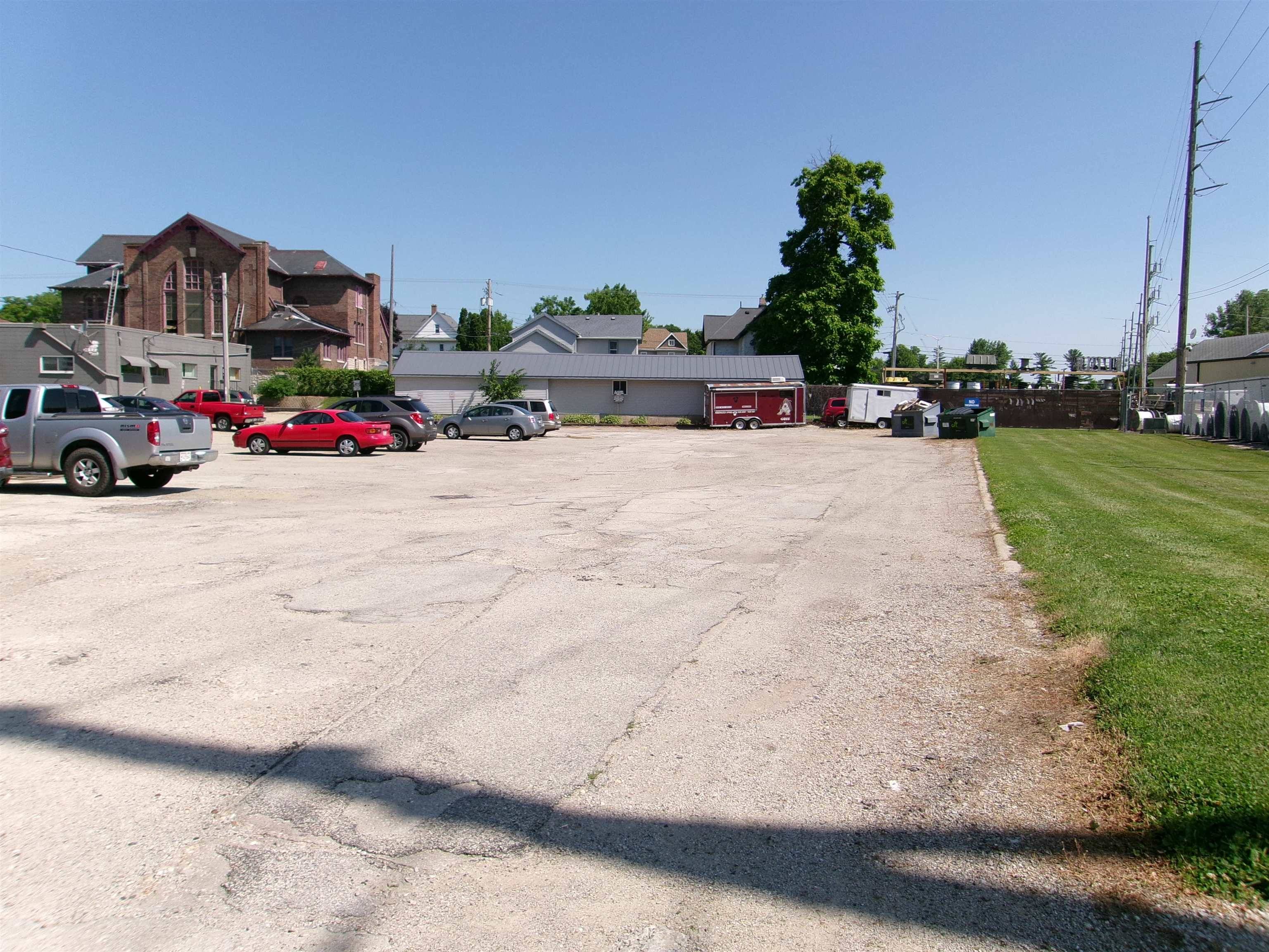 Beaver Dam, WI 53916,108 E Maple Avenue