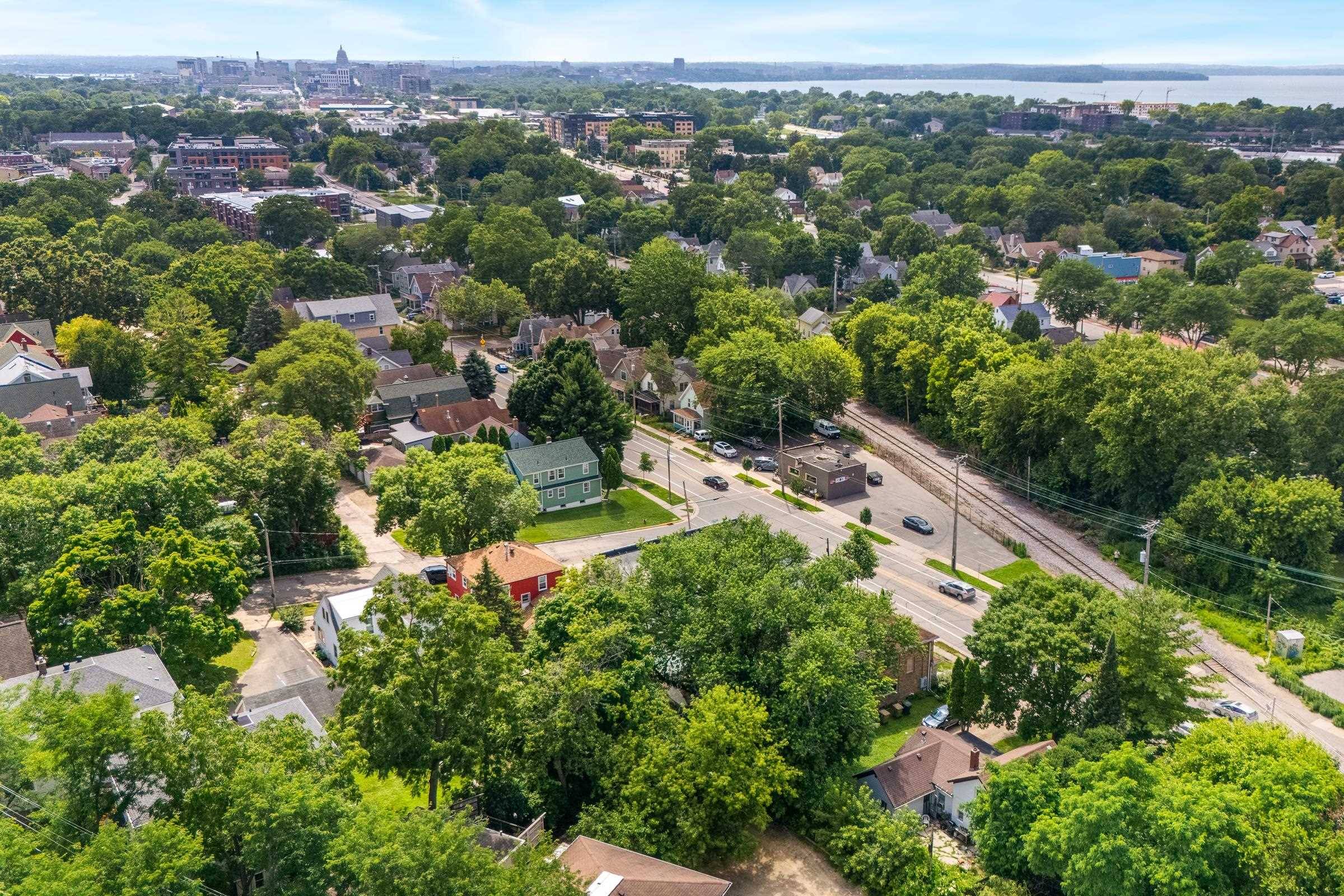 Madison, WI 53704,2245 Winnebago Street