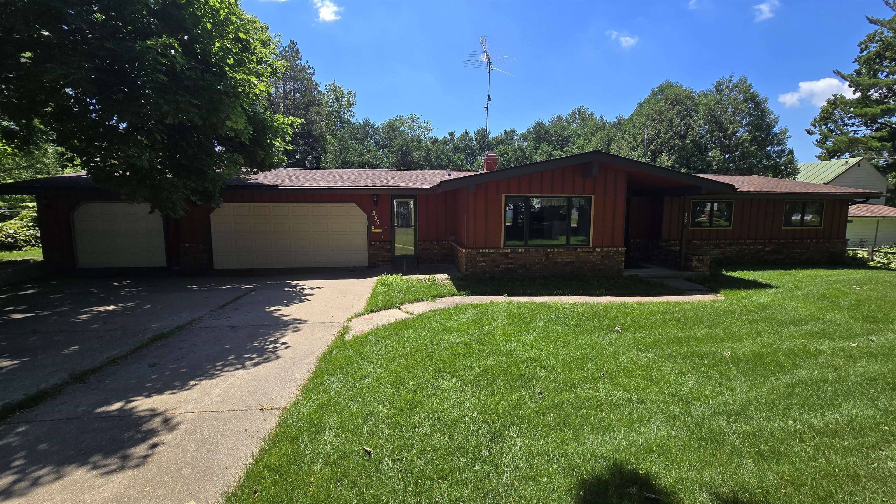 Platteville, WI 53818,355 Elmer Street